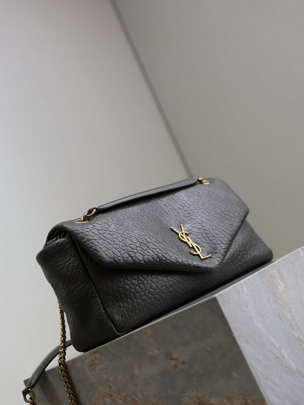 YSL 25S CALYPSO 30 IN DARK OLIVE GRAINED CALFSKIN GOLD HARDWRE