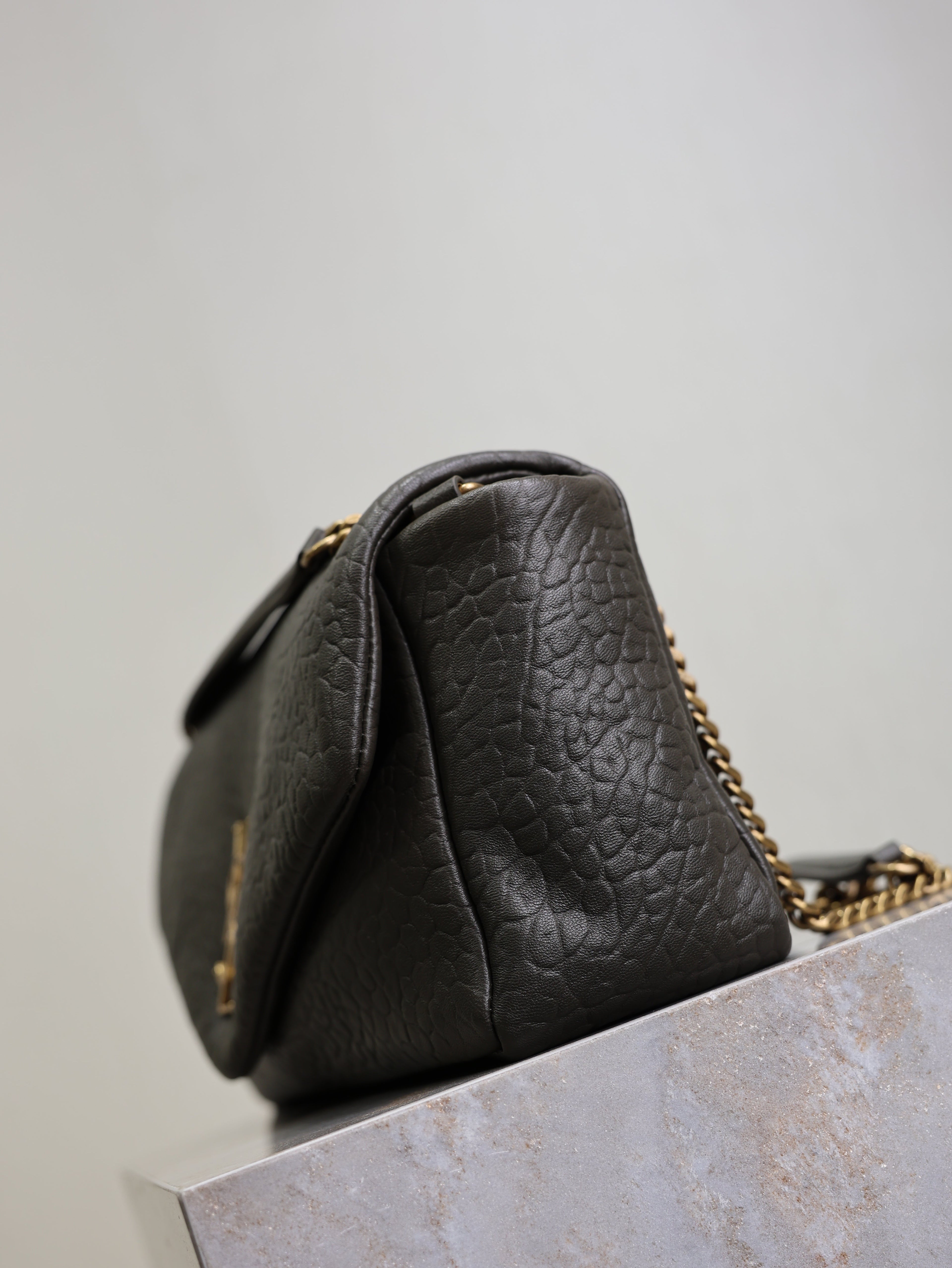 YSL 25S CALYPSO 30 IN DARK OLIVE GRAINED CALFSKIN GOLD HARDWARE