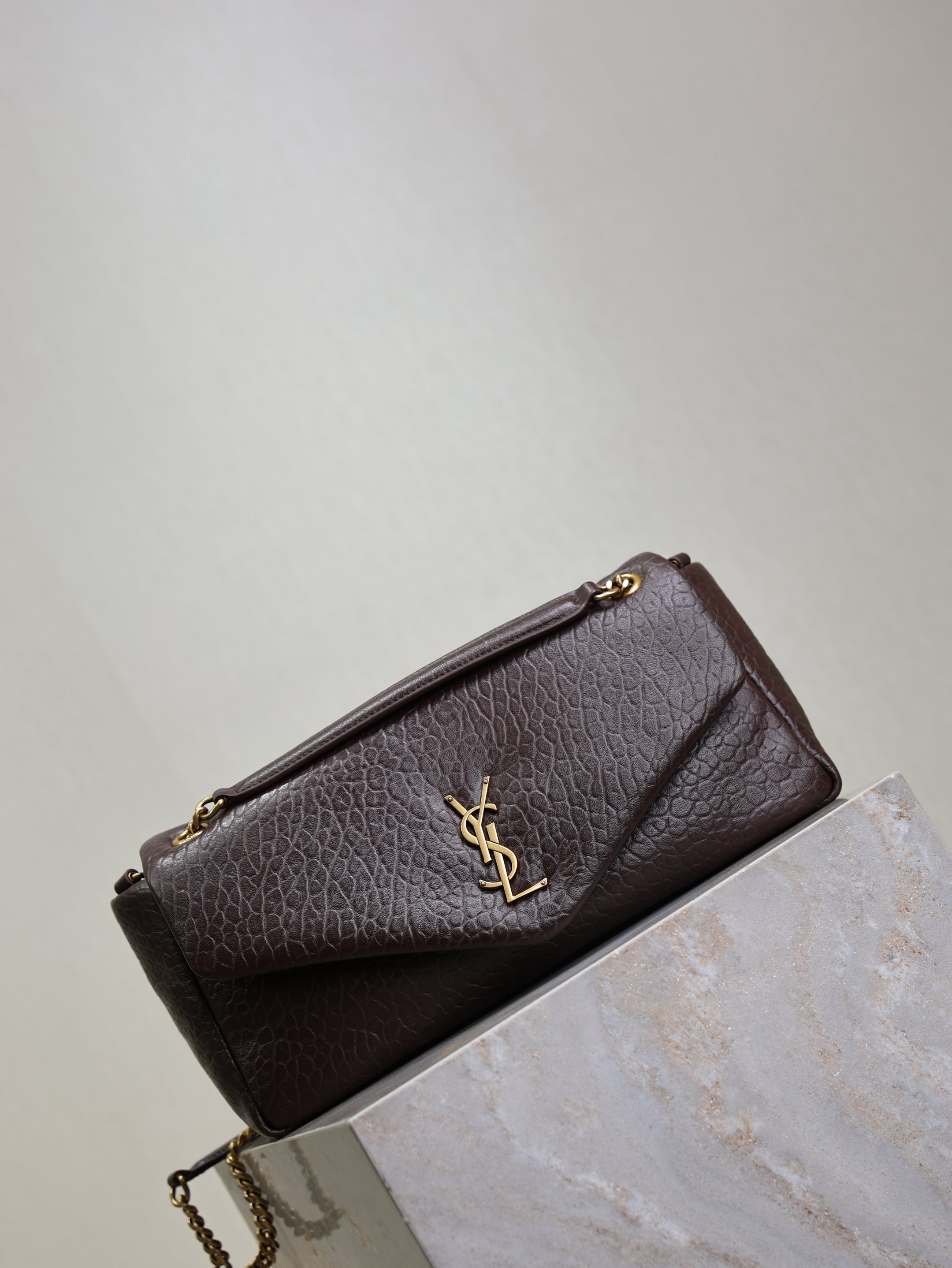 YSL 25S CALYPSO 30 IN DARK CHOCOLATE GRAINED CALFSKIN GOLD HARDWARE