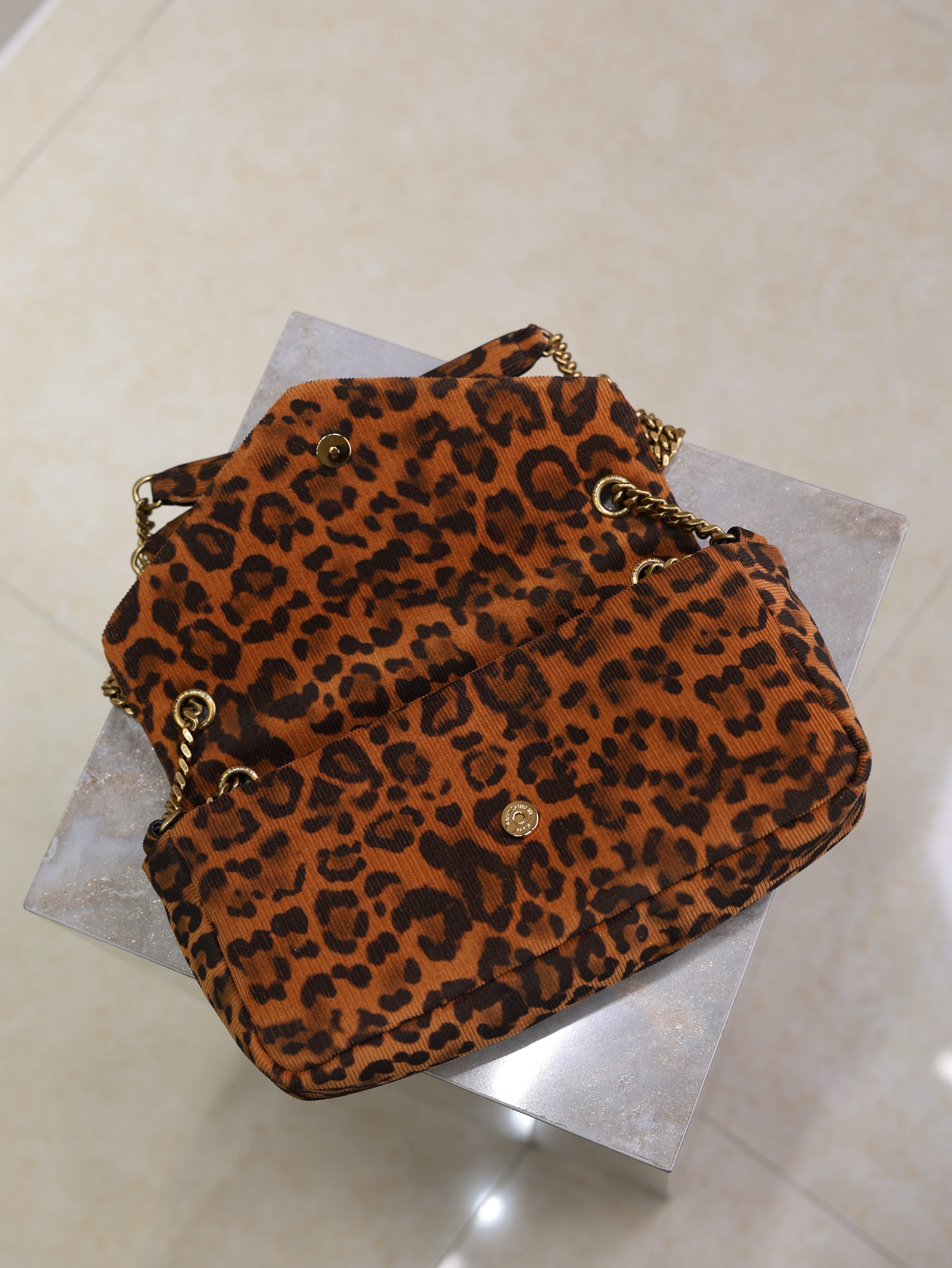YSL 25S CALYPSO HANDBAG 26 IN BROWN LEOPARD PRINT VELVET GOLD HARDWARE