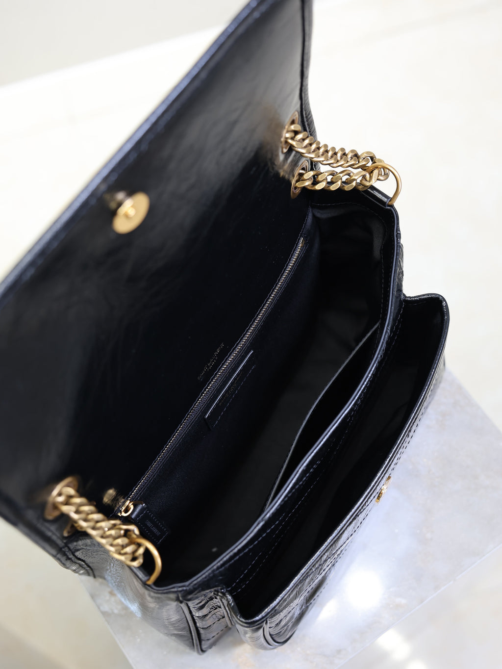 YSL 25S NIKI MM BAG 28 IN BLACK GLOSSY CALFSKIN GOLD HARDWRE