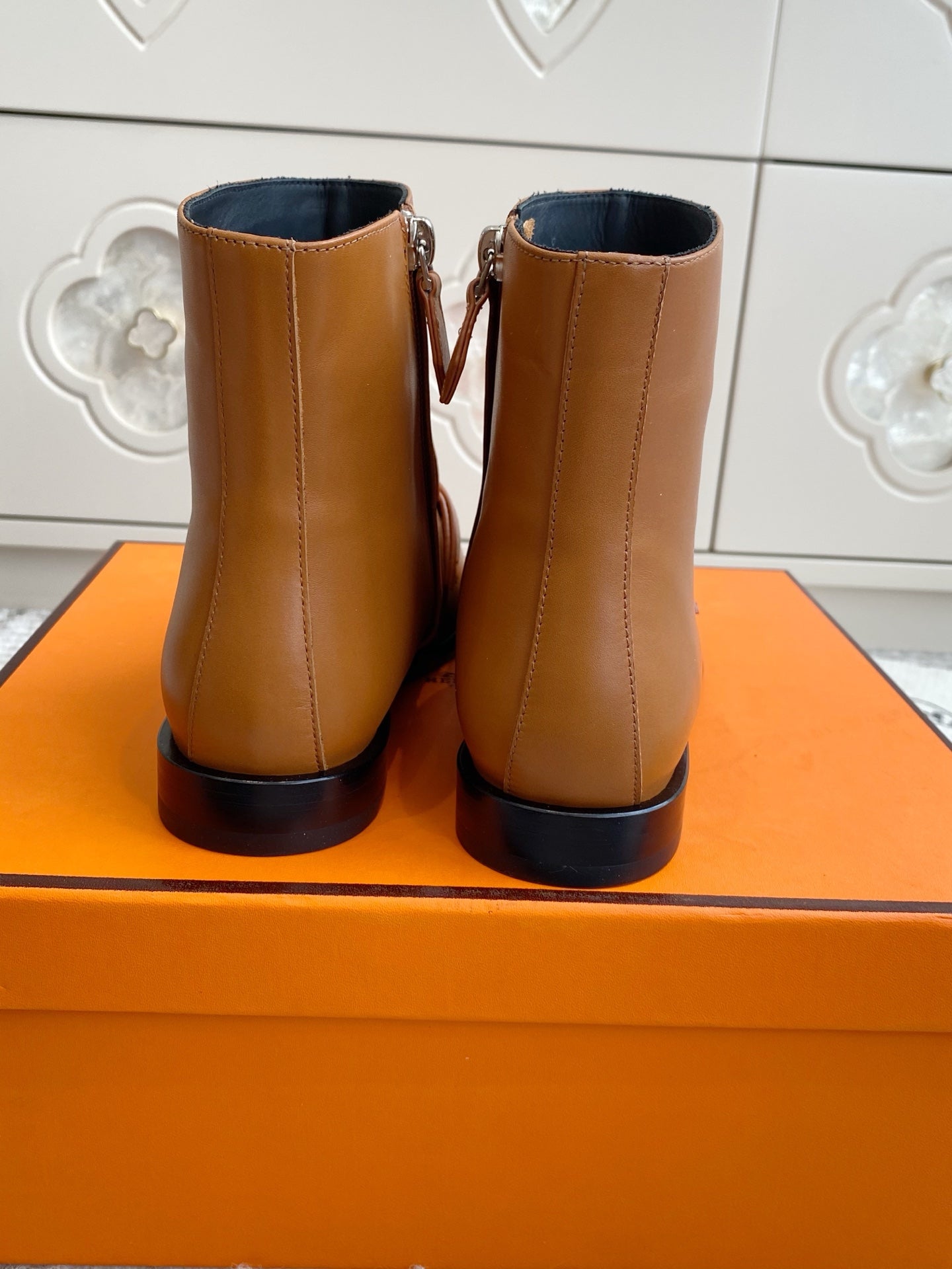 HERMES 25S KELSY ANKLE BOOT IN BROWN LAMBSKIN WITH SILVER HARDWARE