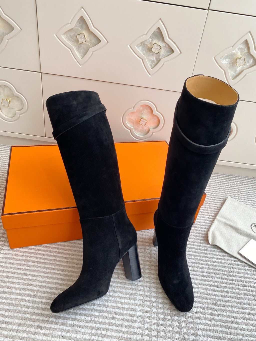 HERMES 25S TALL BOOTS 90 MM IN BLACK SUEDE