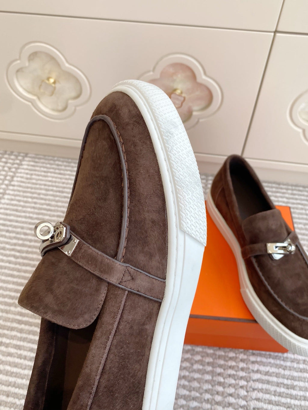 HERMES 25S SLIP-ON IN DARK BROWN SUEDE WITH SILVER HARDWARE