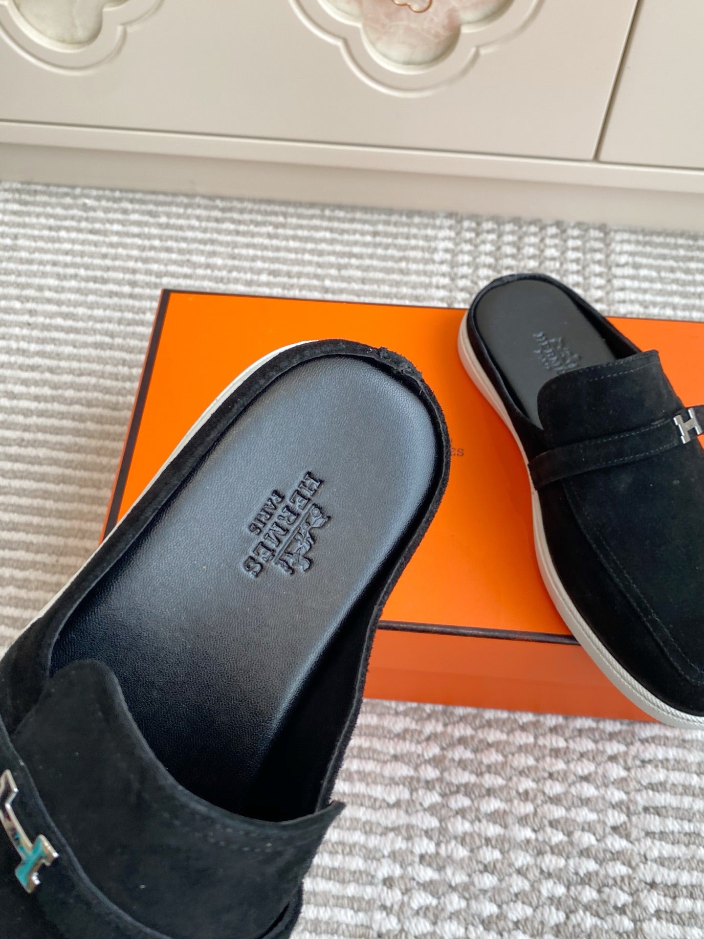 HERMES 25S MULES IN BLACK SUEDE WITH SILVER HARDWARE