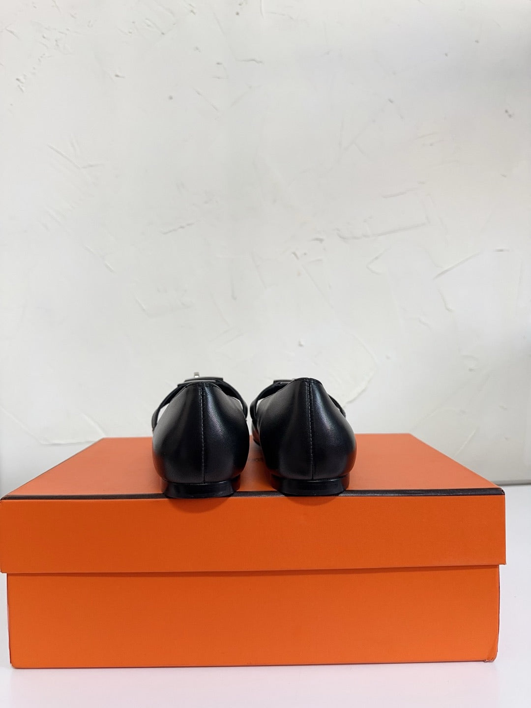 HERMES KIARA FLAT PUMP IN BLACK CALFSKIN