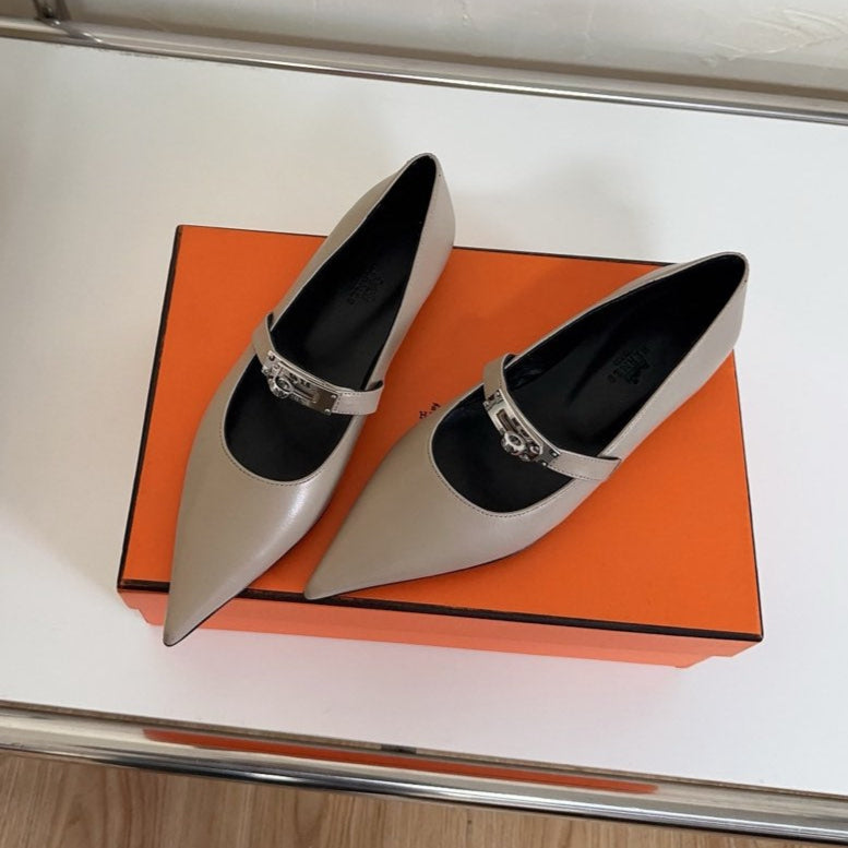 HERMES KIARA FLAT PUMP IN KHAKI BROWN CALFSKIN