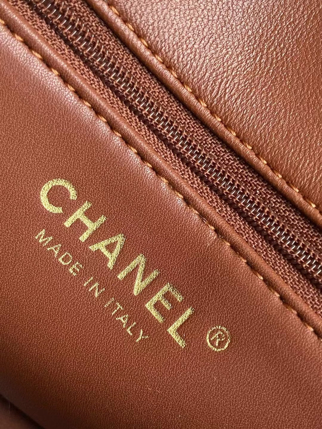 CHANEL MINI FLAP BAG 18 IN BEIGE WOOL AND GINGER ORANGE CALFSKIN GOLD HARDWARE