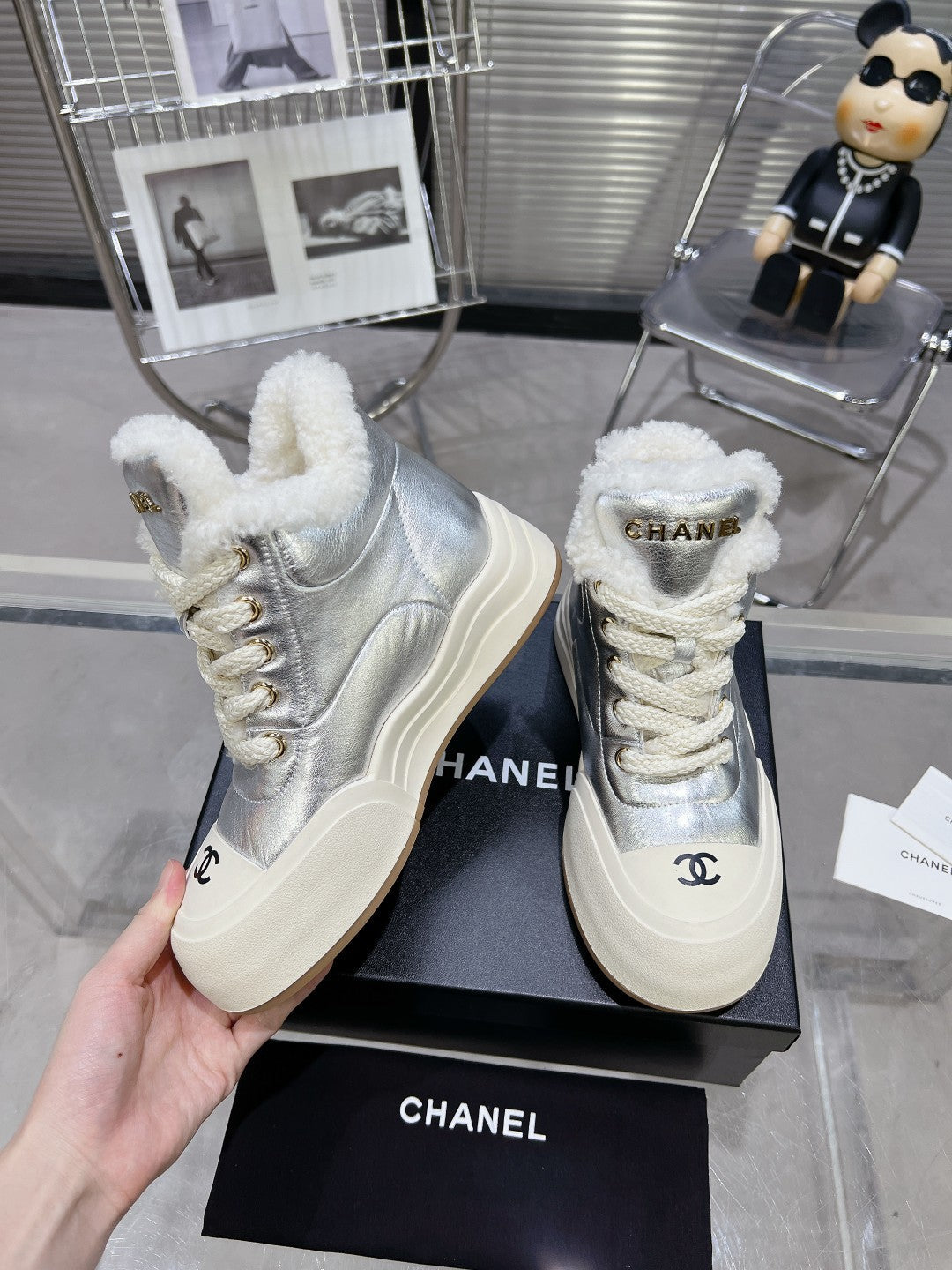CHANEL MARTIN BOOTS IN SILVER CALFSKIN AND LAMB FUR LINING