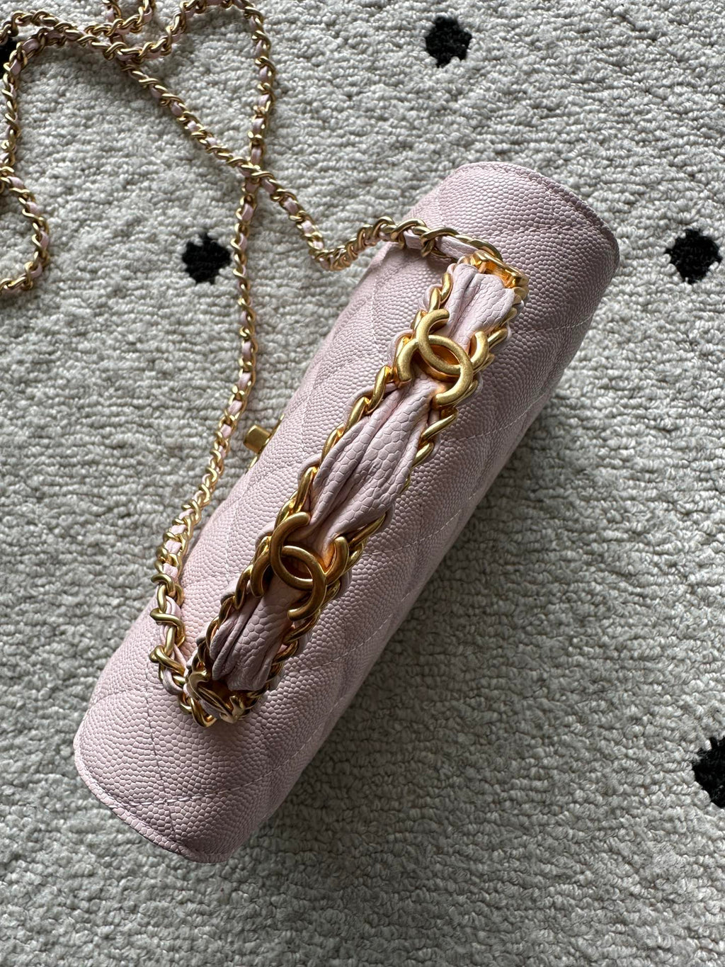 CHANEL 25S CLASSIC WALLET ON CHAIN 19 IN LIGHT PINK LAMBSKIN WITH GOLD HARDWARE