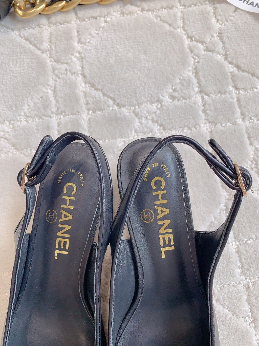 CHANEL SLINGBACKS 45 IN BLACK SHEEPSKIN
