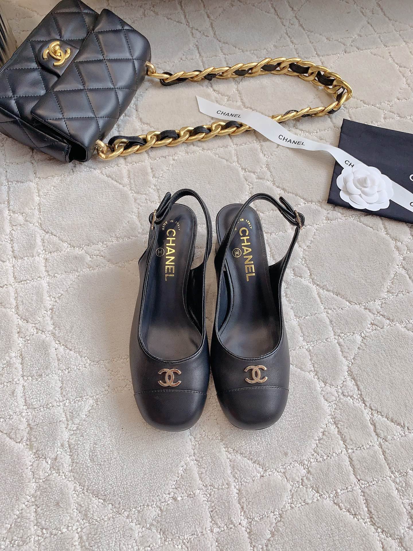 CHANEL SLINGBACKS 45 IN BLACK SHEEPSKIN