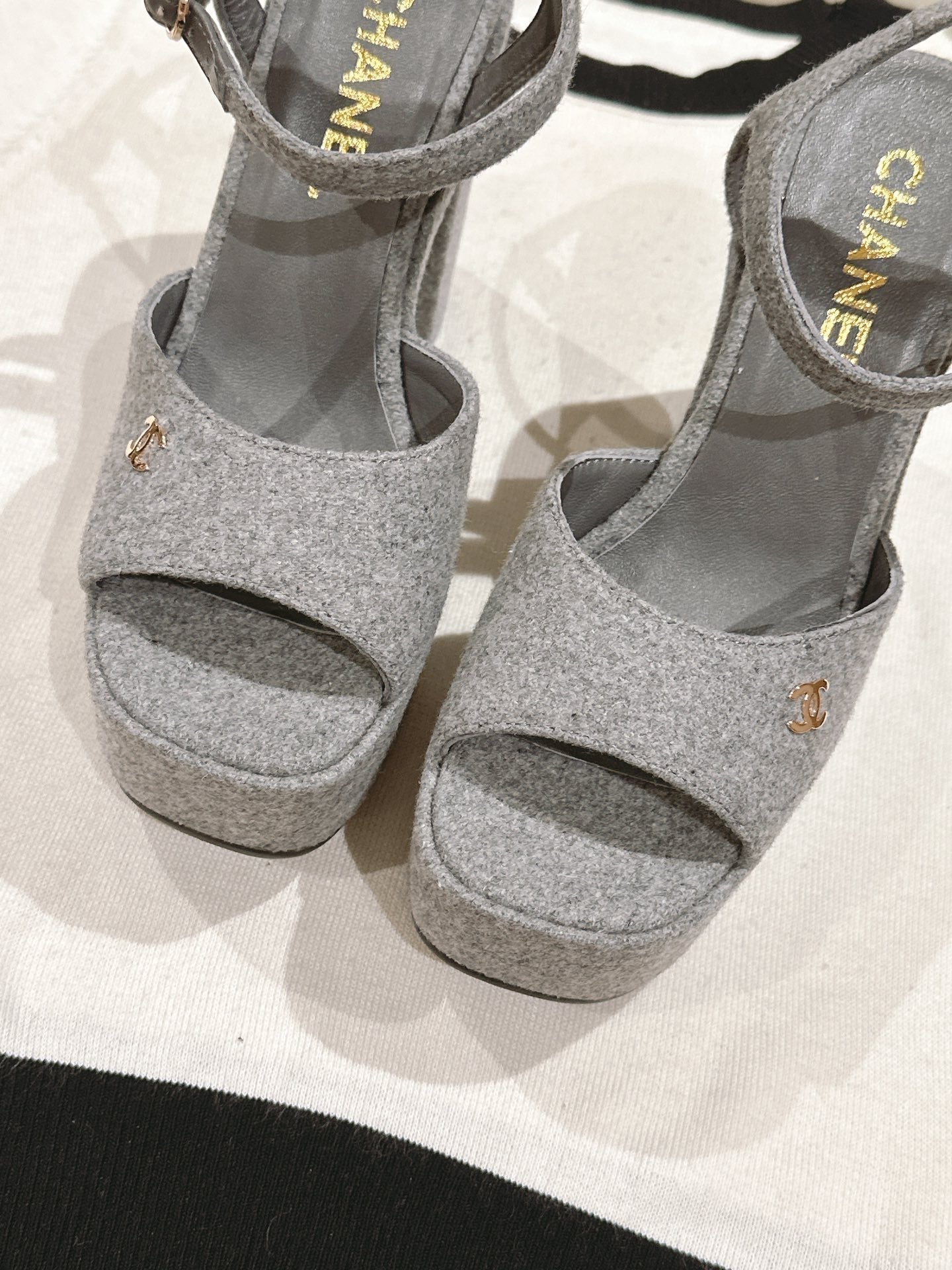 CHANEL HIGH SANDAL GREY SUEDE CALFSKIN