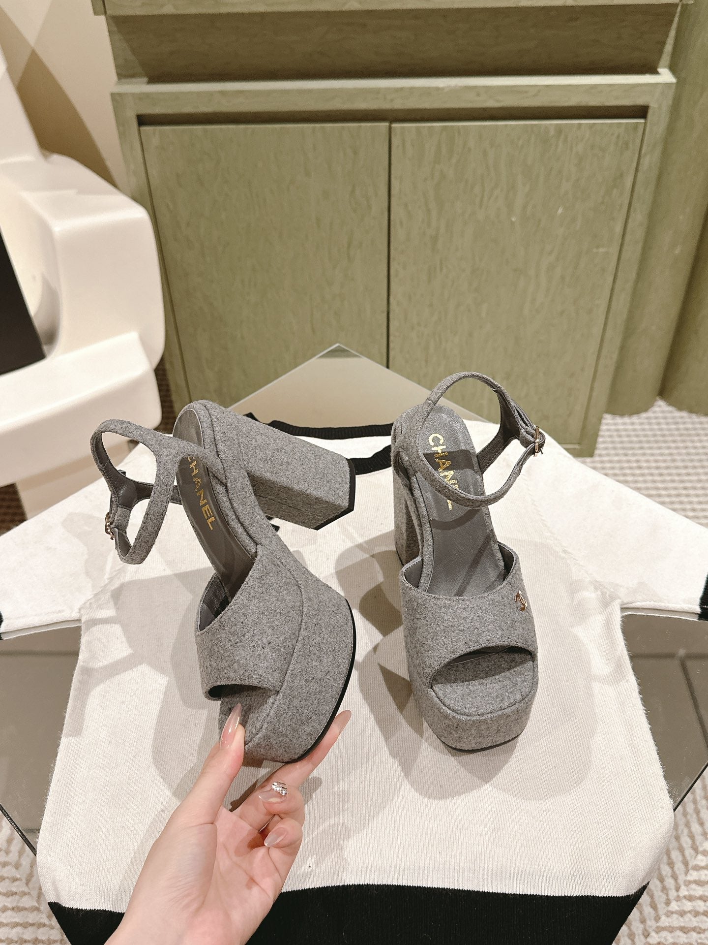 CHANEL HIGH SANDAL GREY SUEDE CALFSKIN