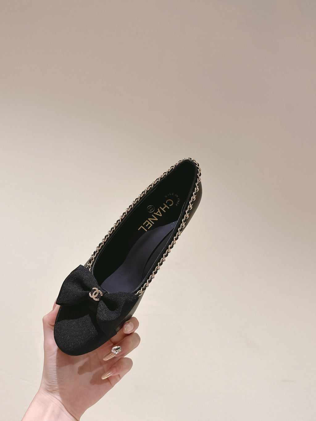 CHANEL HIGH HEELS BLACK CALFSKIN AND FABRIC