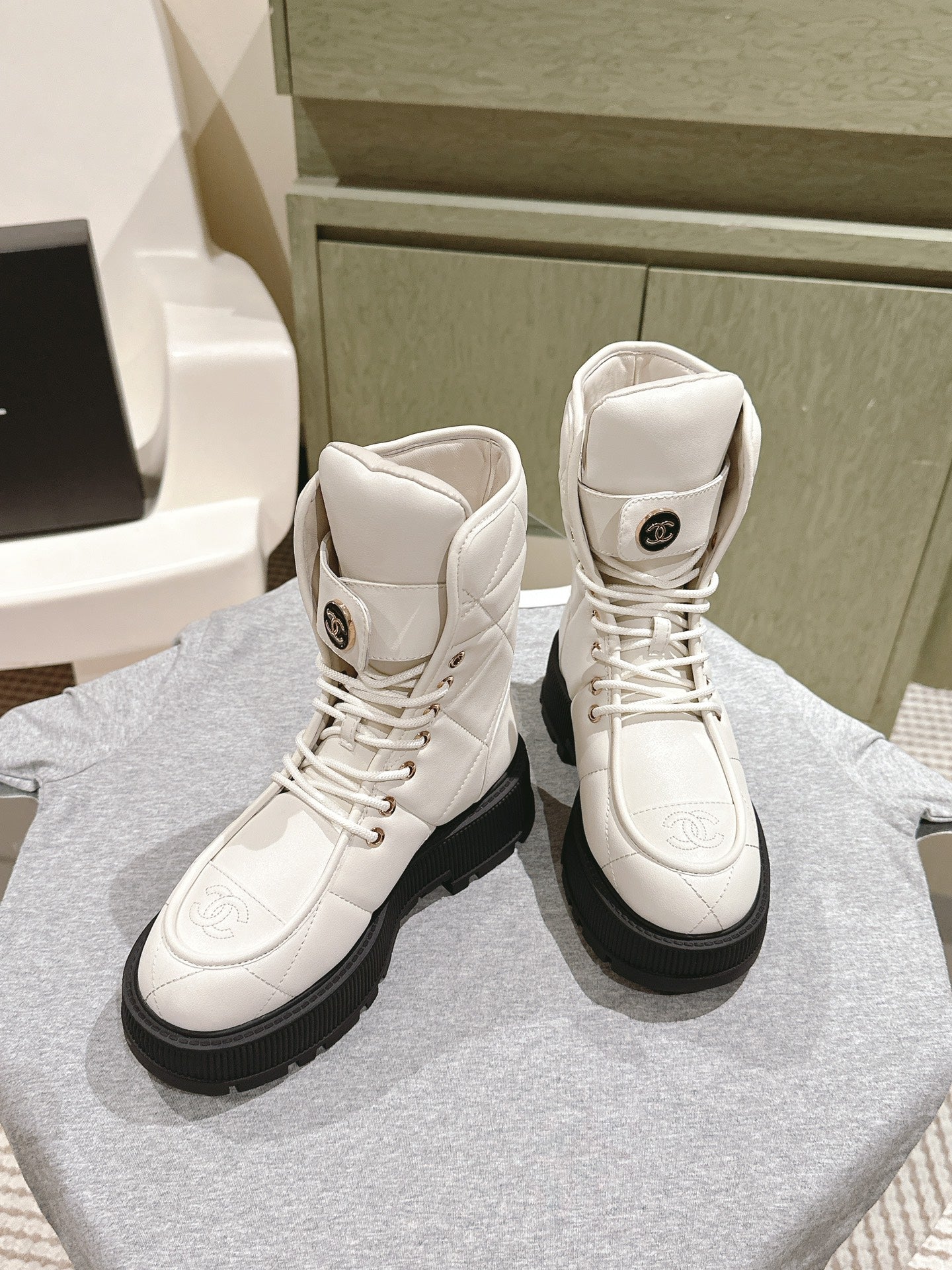 CHANEL MARTIN BOOTS IN WHITE EMBROIDERED CALFSKIN