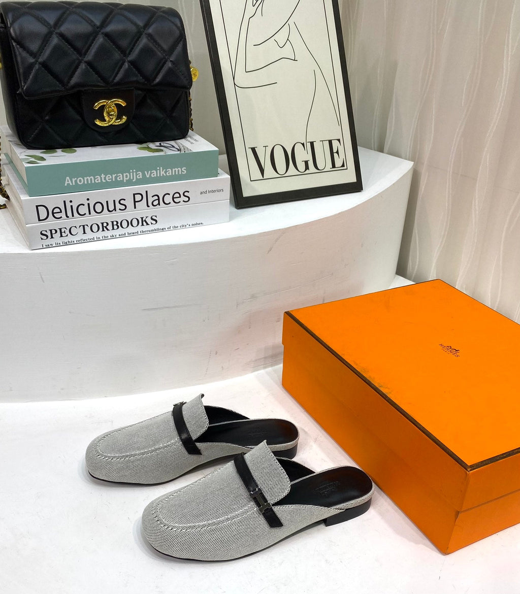 HERMES IENA MULE  GRAY CANVAS AND BLACK CALFSKIN
