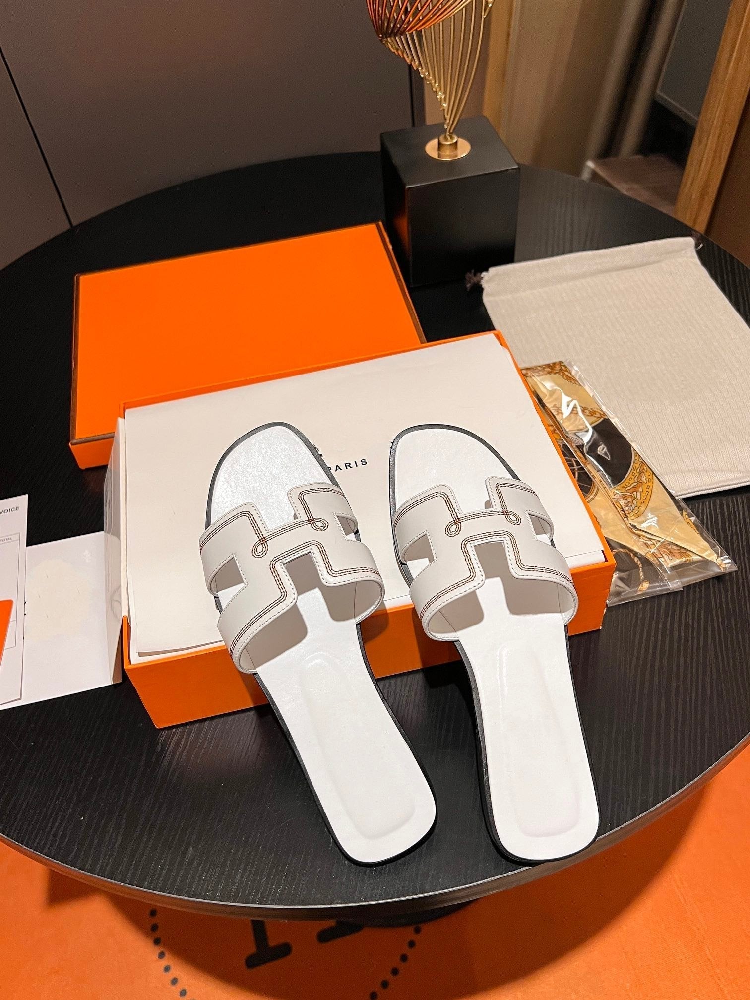 HERMES 0RAN SANDAL Calfskin White