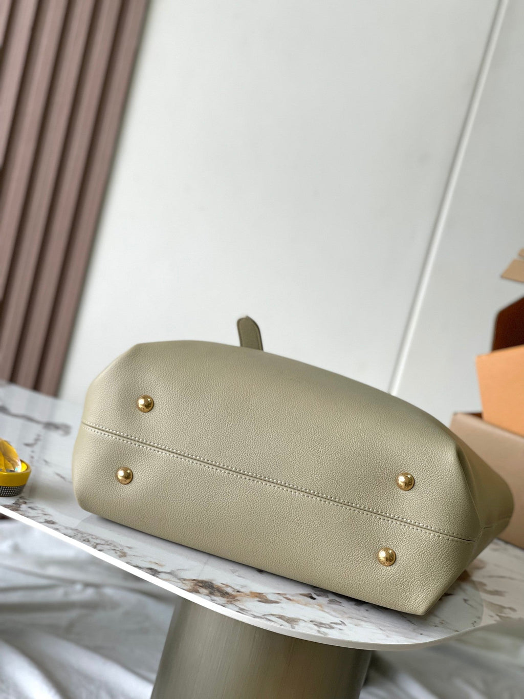 LOUIS VUITTON LOW KEY CABAS 47 IN BEIGE GRAINED CALFSKIN GOLD BUCKLE