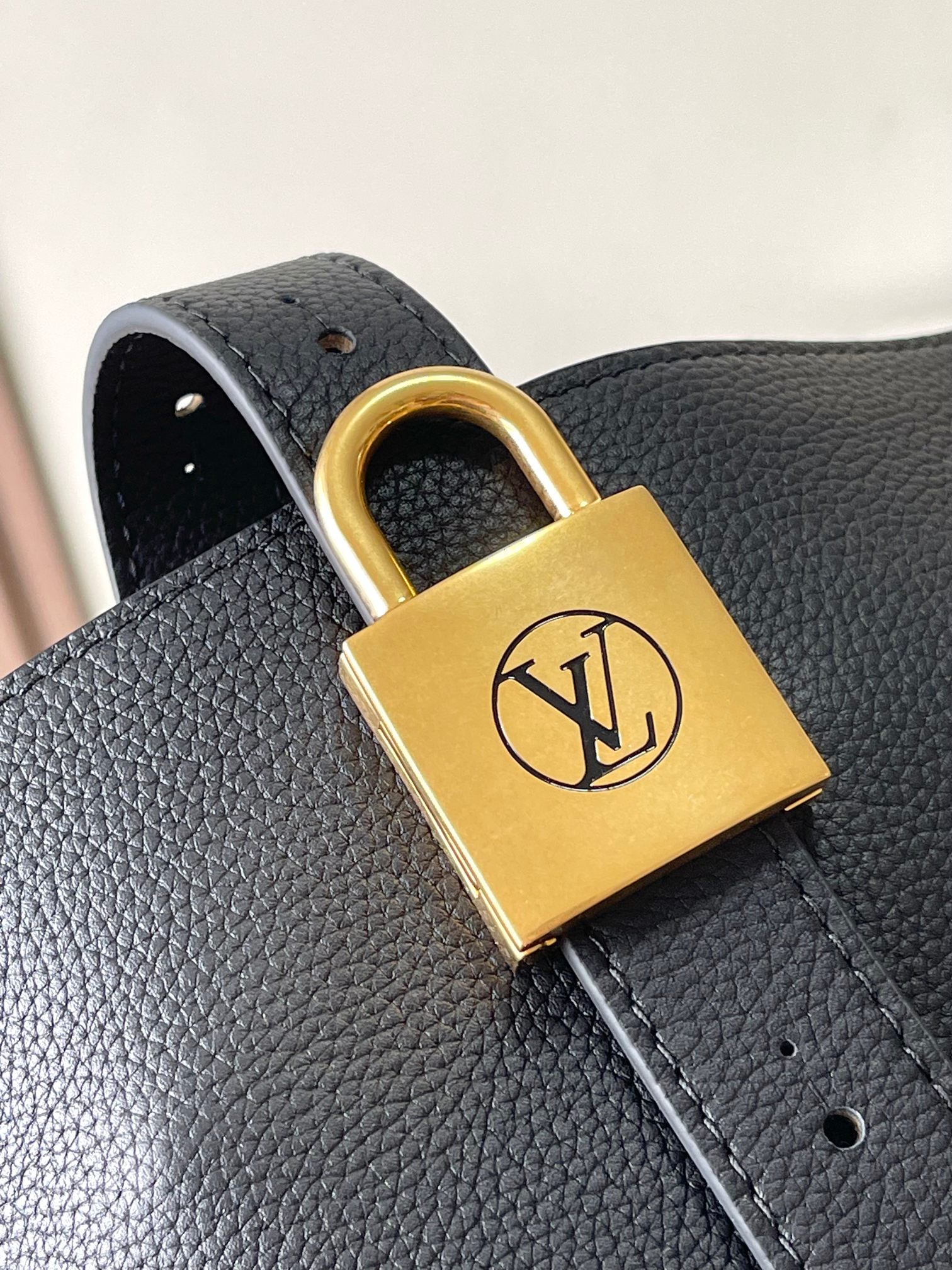 LOUIS VUITTON LOW KEY CABAS 47 IN BLACK GRAINED CALFSKIN GOLD BUCKLE