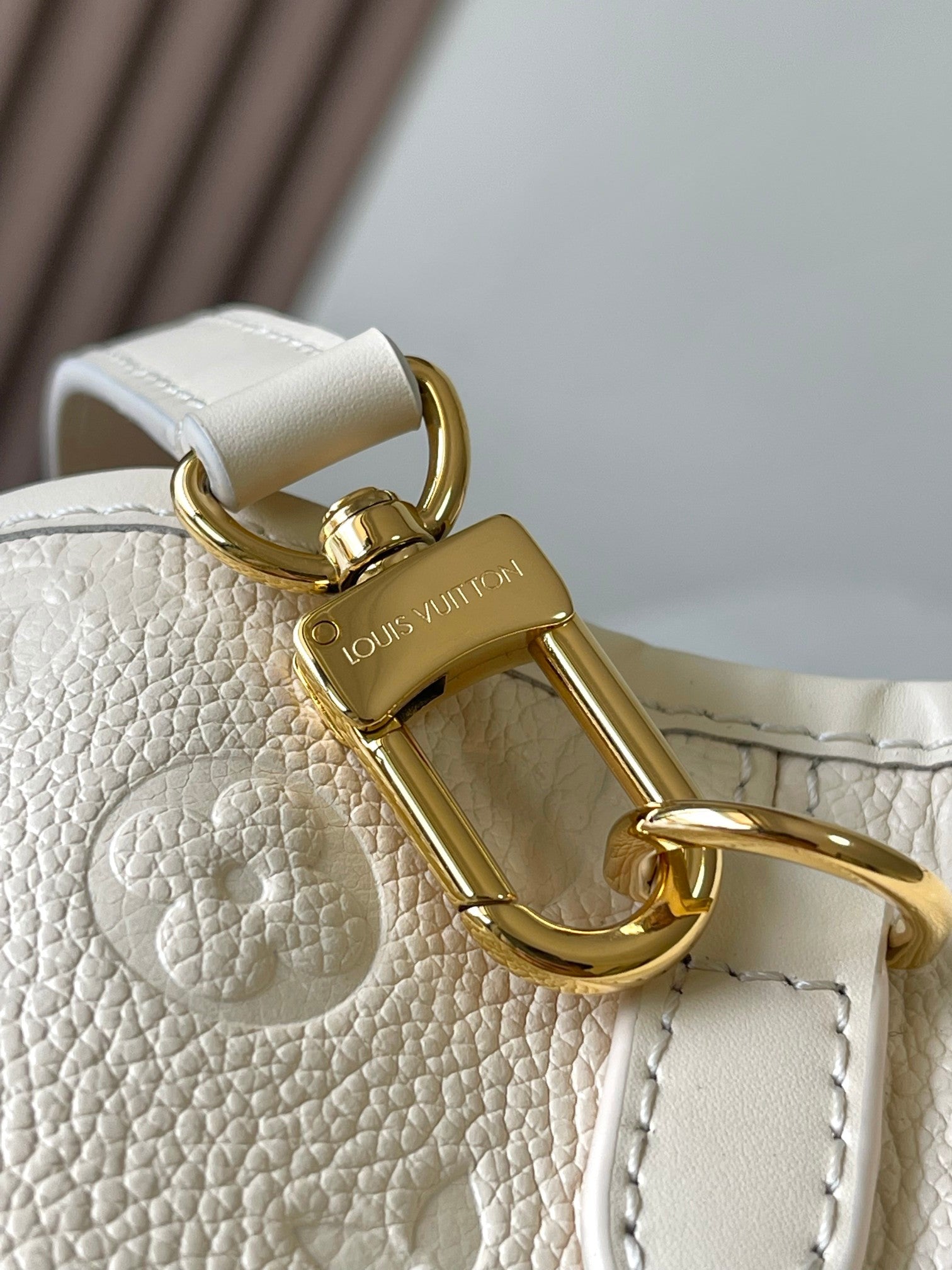 LOUIS VUITTON BABYLONE TOTE 31 IN WHITE MONOGRAM EMPREINTE LEATHER
