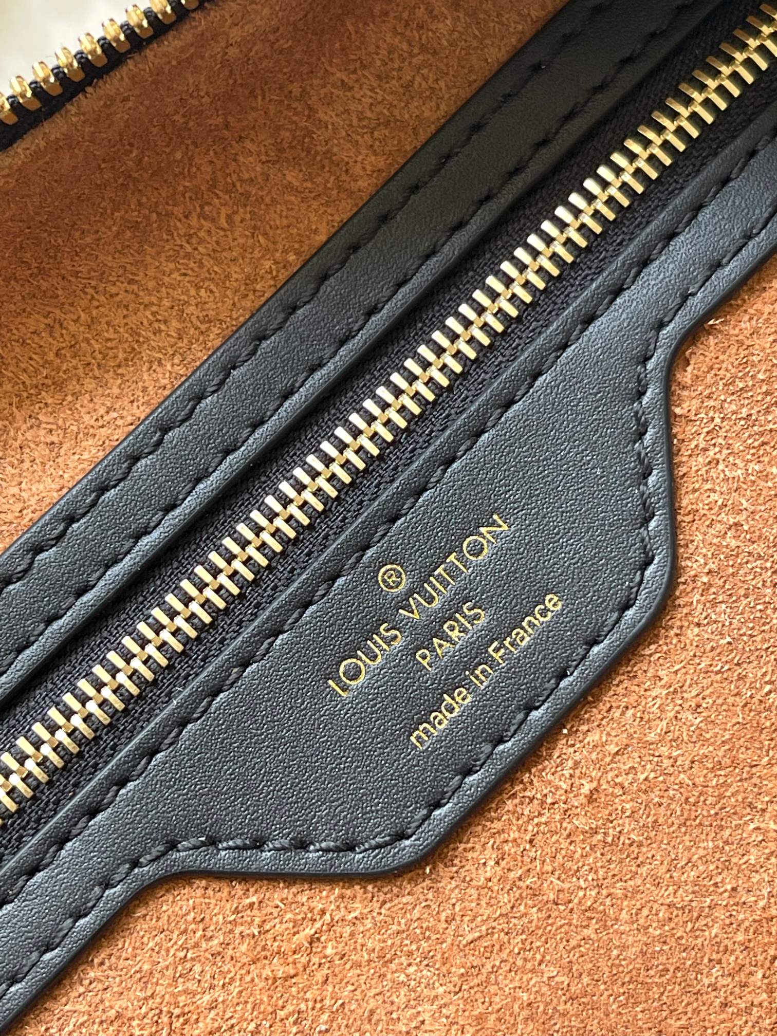 LOUIS VUITTON SPEEDY SOFT 30 IN BLACK MONOGRAM EMPREINTE LEATHER