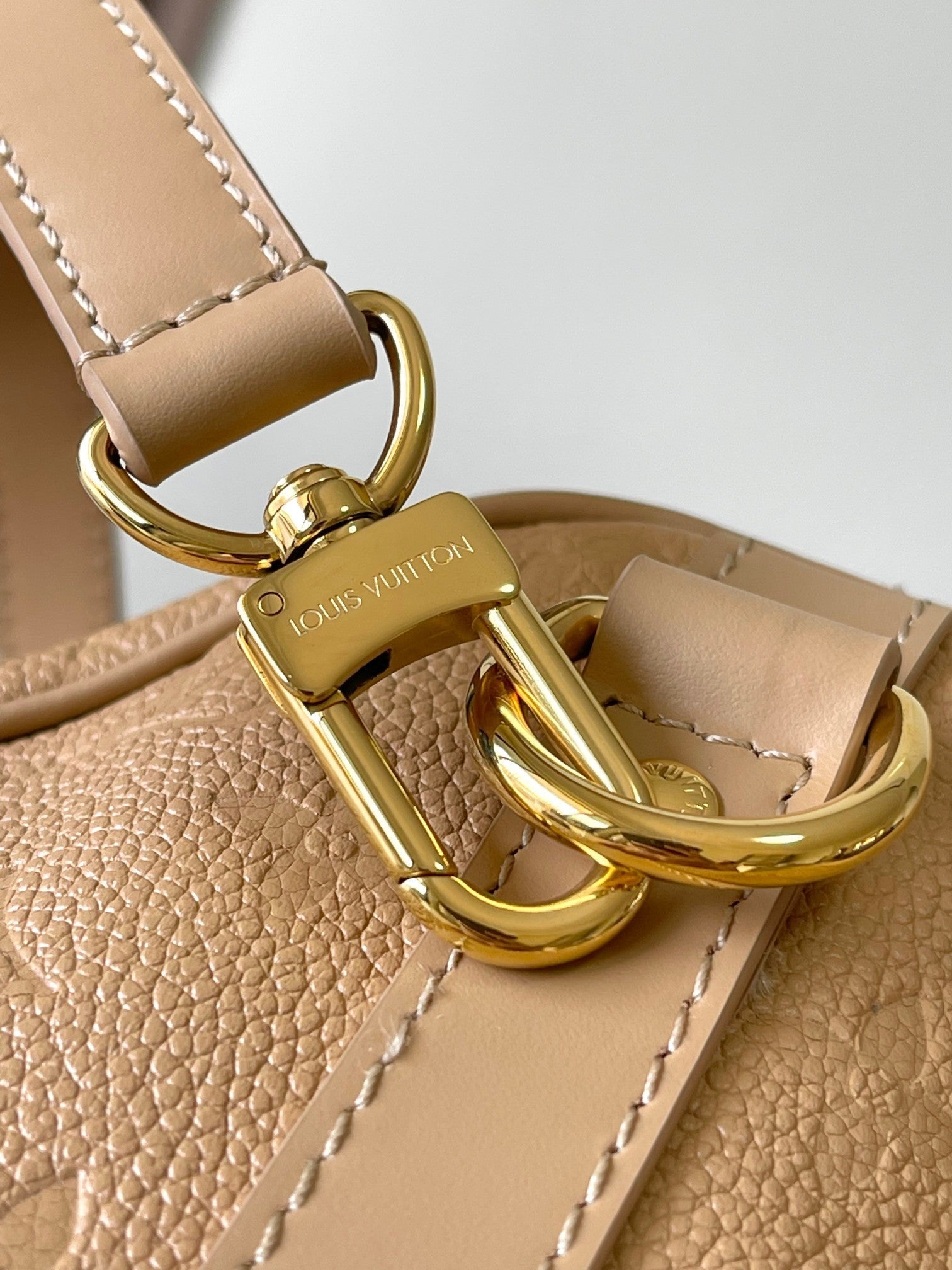LOUIS VUITTON SPEEDY SOFT 30 IN PALE ORANGE EMBOSSED CALFSKIN