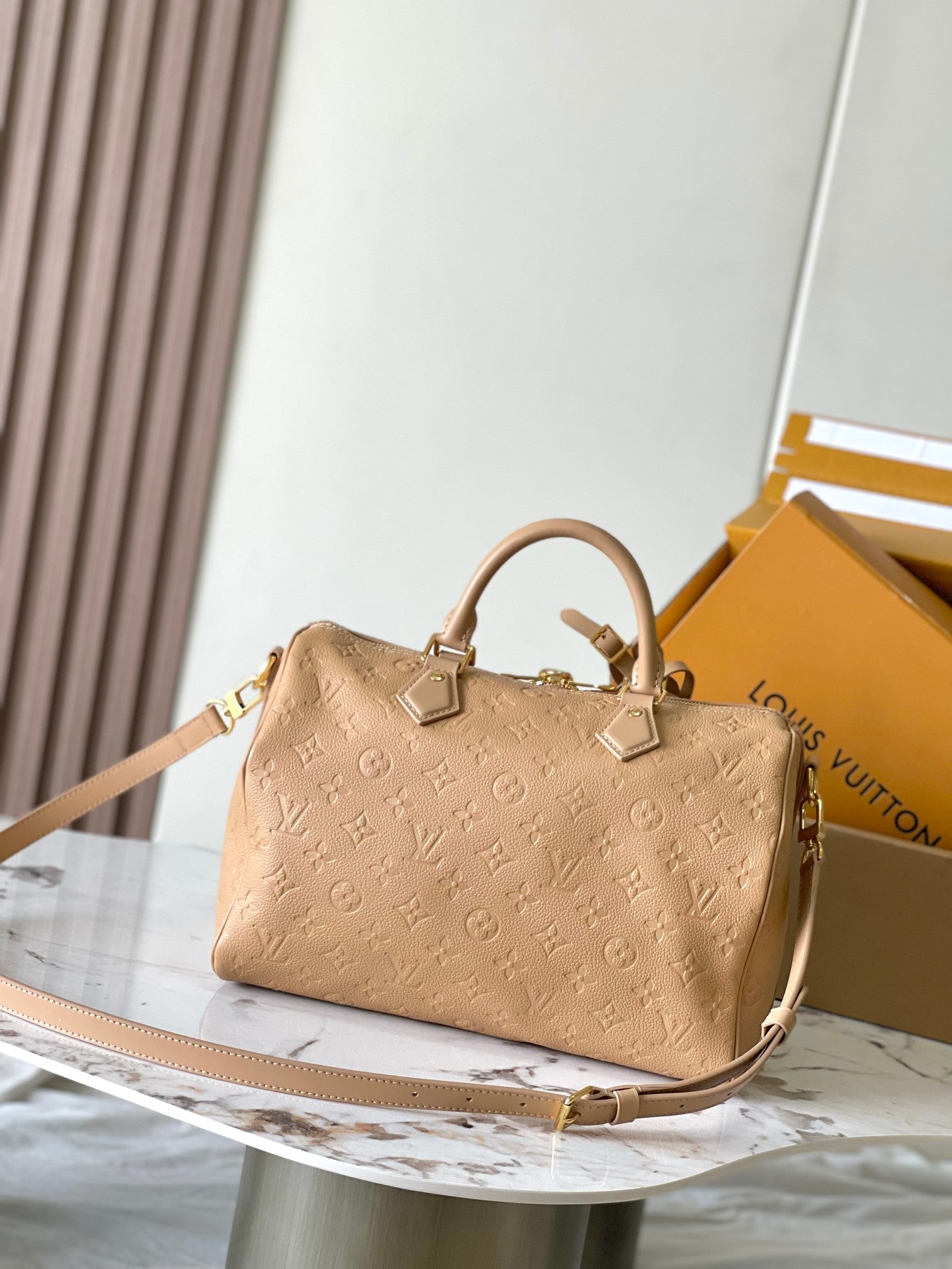 LOUIS VUITTON SPEEDY SOFT 30 IN PALE ORANGE EMBOSSED CALFSKIN