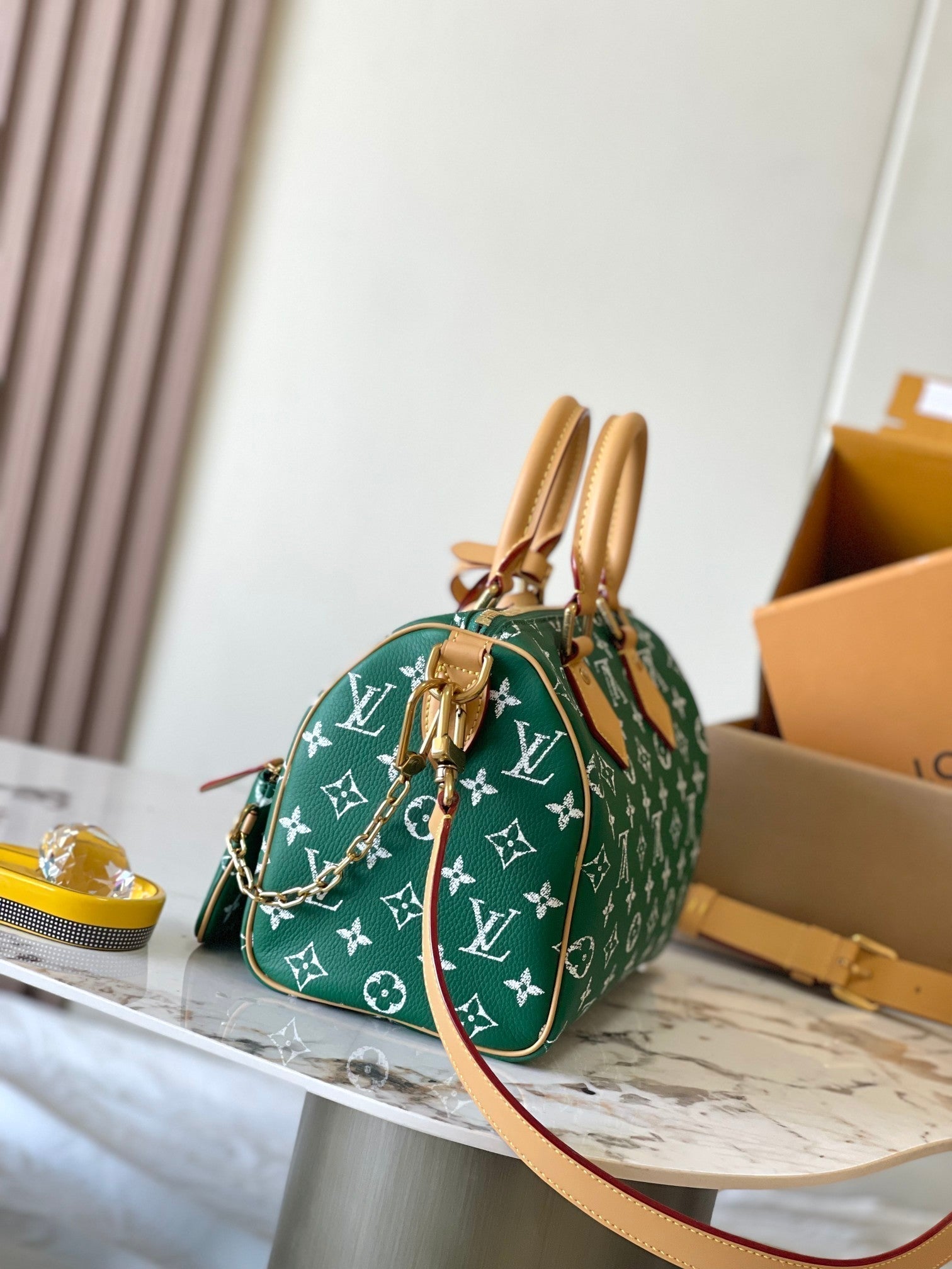 LOUIS VUITTON SPEEDY P9 BANDOULIÈRE 25 IN GREEN MONOGRAM CANVAS GOLD HARDWARE