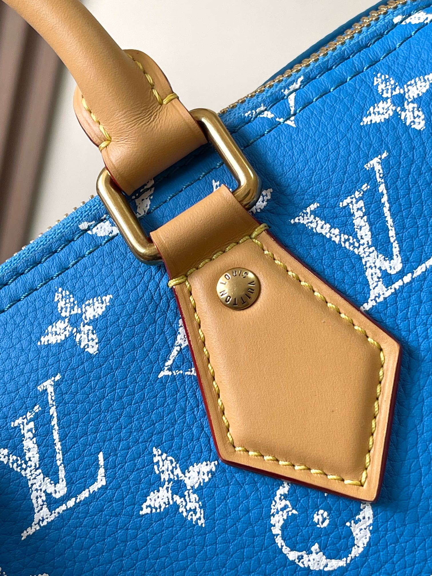 LOUIS VUITTON SPEEDY P9 BANDOULIÈRE 25 IN BLUE MONOGRAM CANVAS GOLD HARDWARE