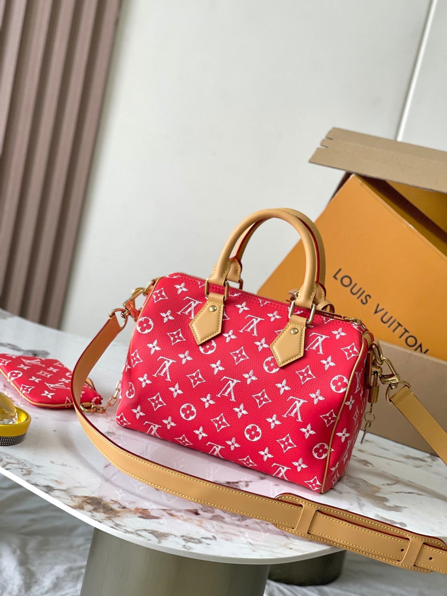 LOUIS VUITTON SPEEDY P9 BANDOULIÈRE 25 IN RED MONOGRAM CANVAS GOLD HARDWARE