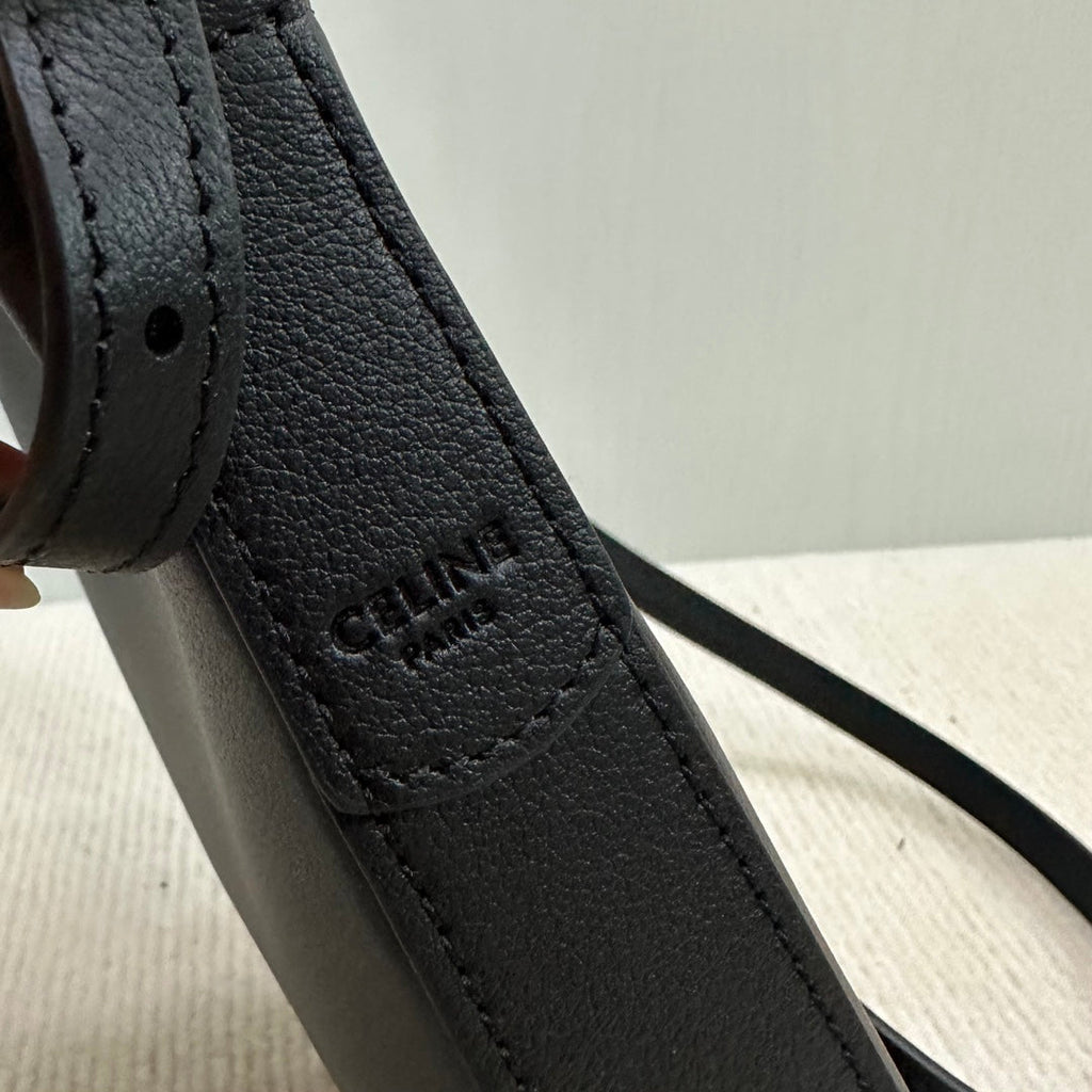 CELINE PHONE POUCH HELOISE 19 IN BLACK SUPPLE CALFSKIN