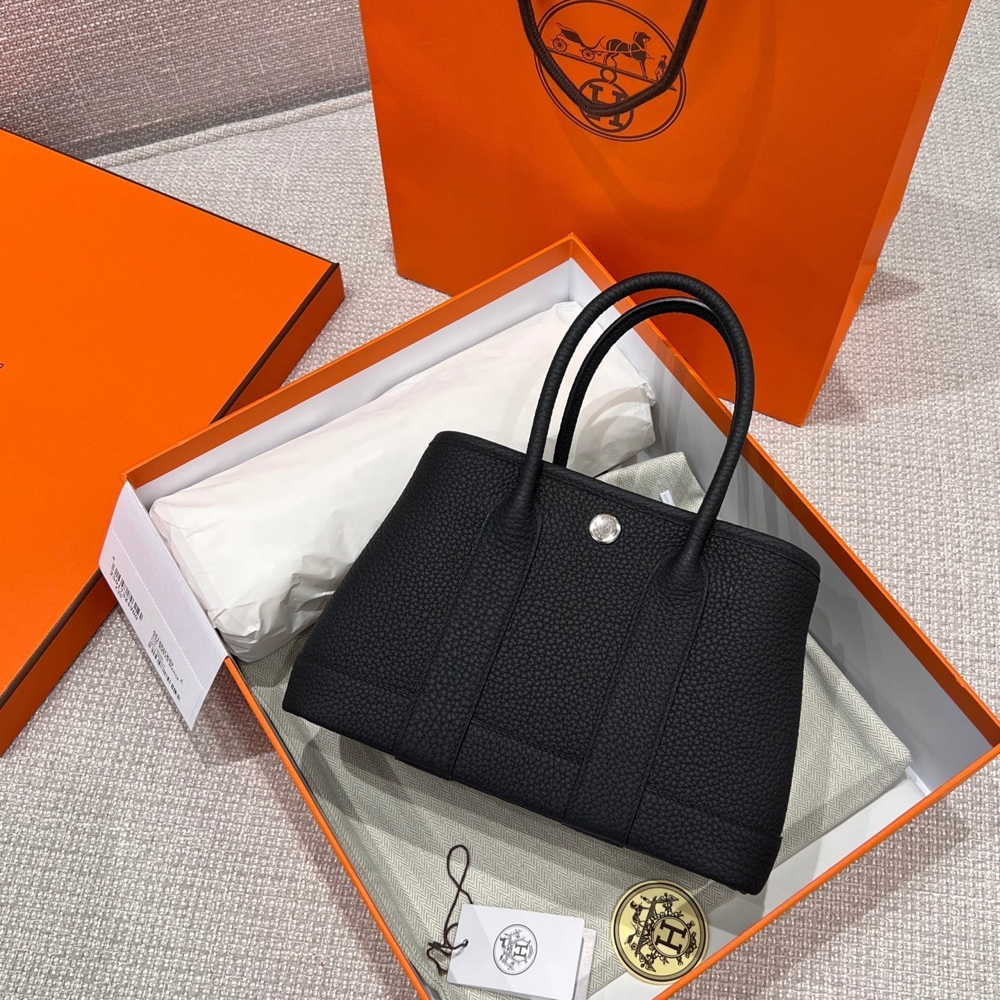 HERMES GARDEN PARTY 23CM IN BLACK CALFSKIN