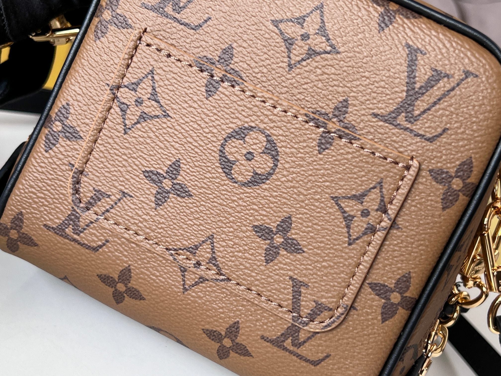 LOUIS VUITTON LV 25S JUST IN CASE 14 IN BROWN MONOGRAM CANVAS LEATHER TRIM BLACK