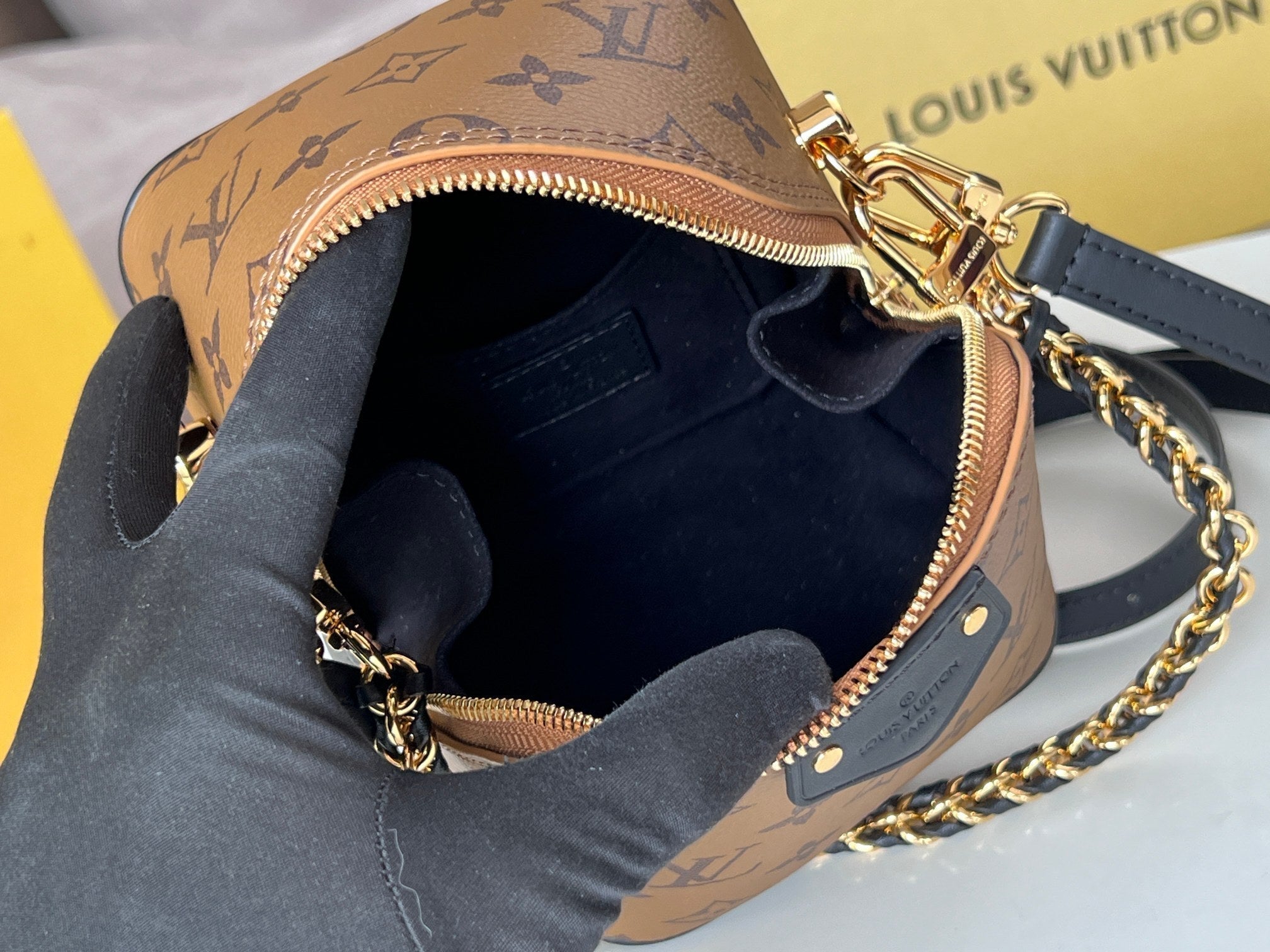 LOUIS VUITTON LV 25S JUST IN CASE 14 IN BROWN MONOGRAM CANVAS LEATHER TRIM BLACK
