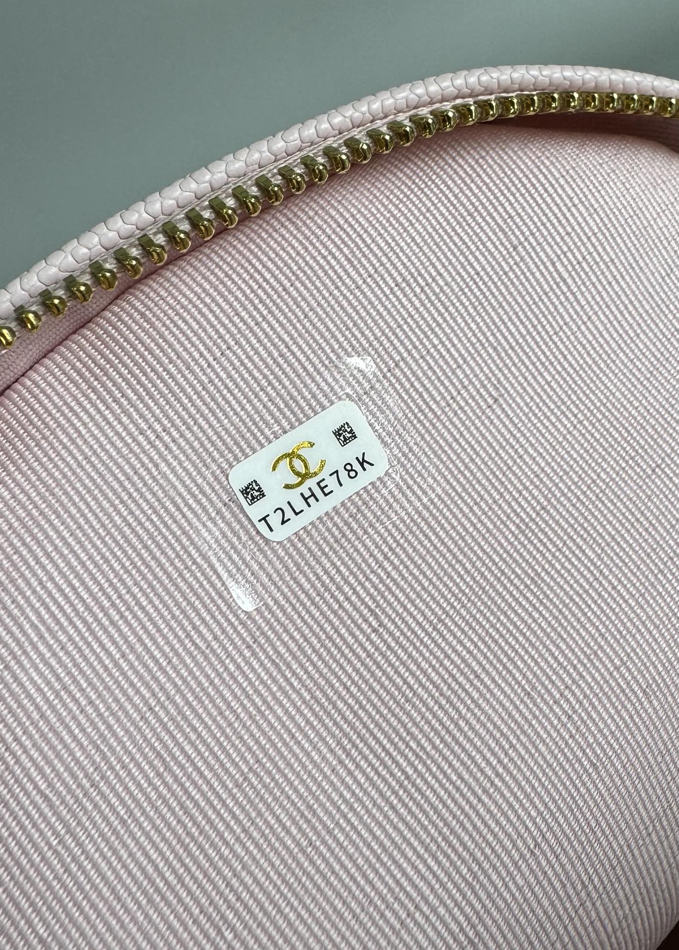 CHANEL MINI 18 BACKPACK PINK CAVIAR LIGHT GOLD HARDWARE
