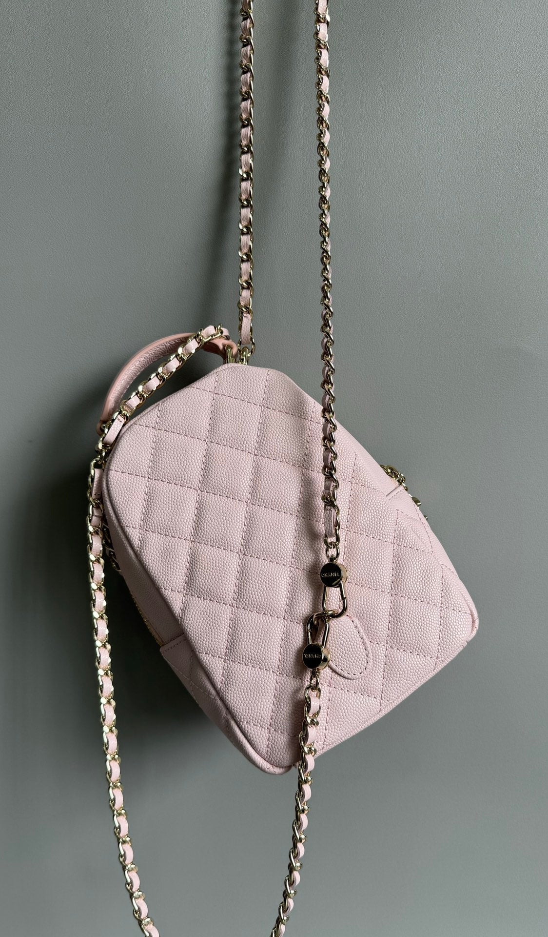 CHANEL MINI 18 BACKPACK PINK CAVIAR LIGHT GOLD HARDWARE