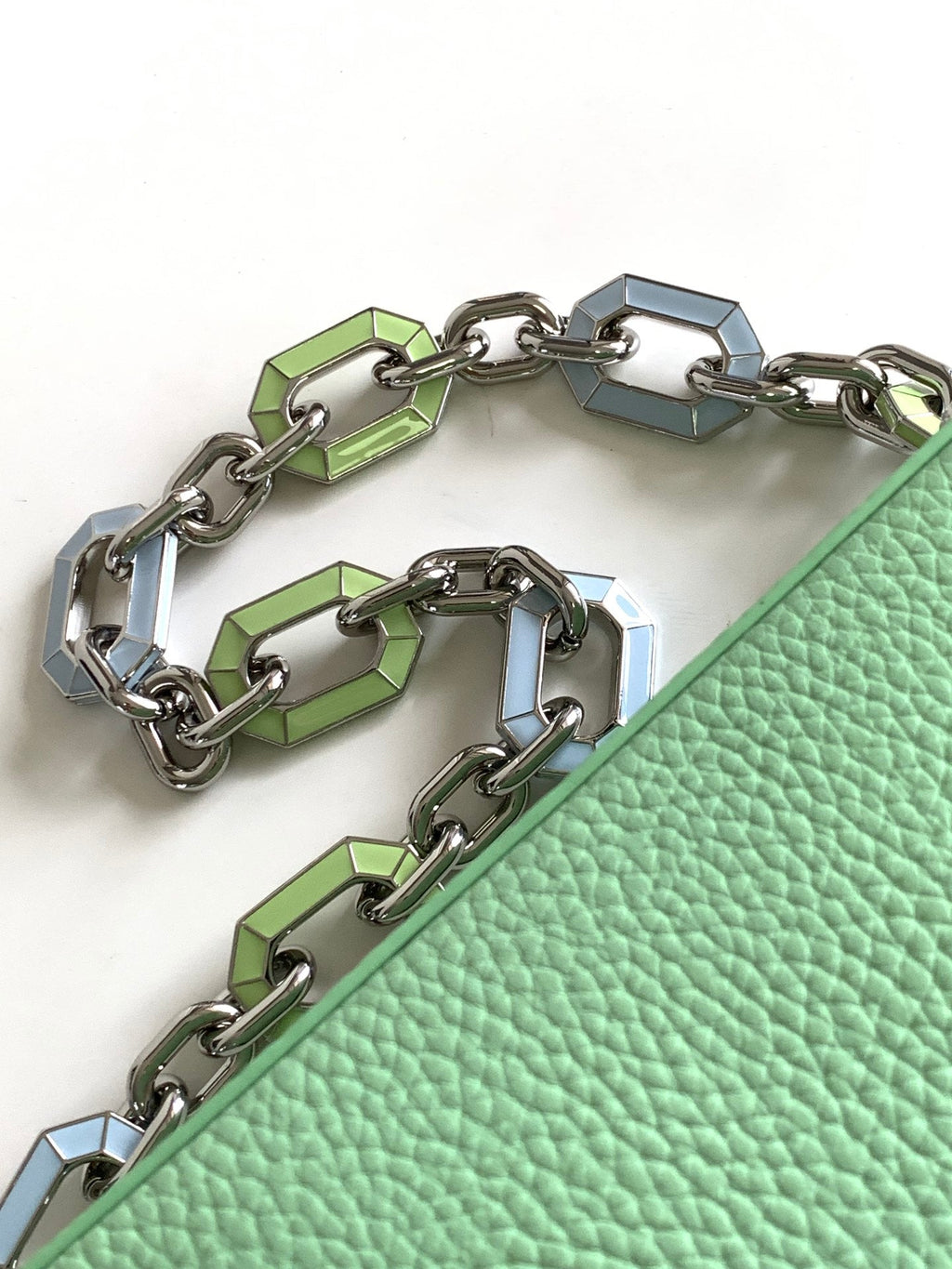 LOUIS VUITTON CAPUCINES MINI 21 IN LIGHT GREEN TAURILLON SILVER HARDWARE