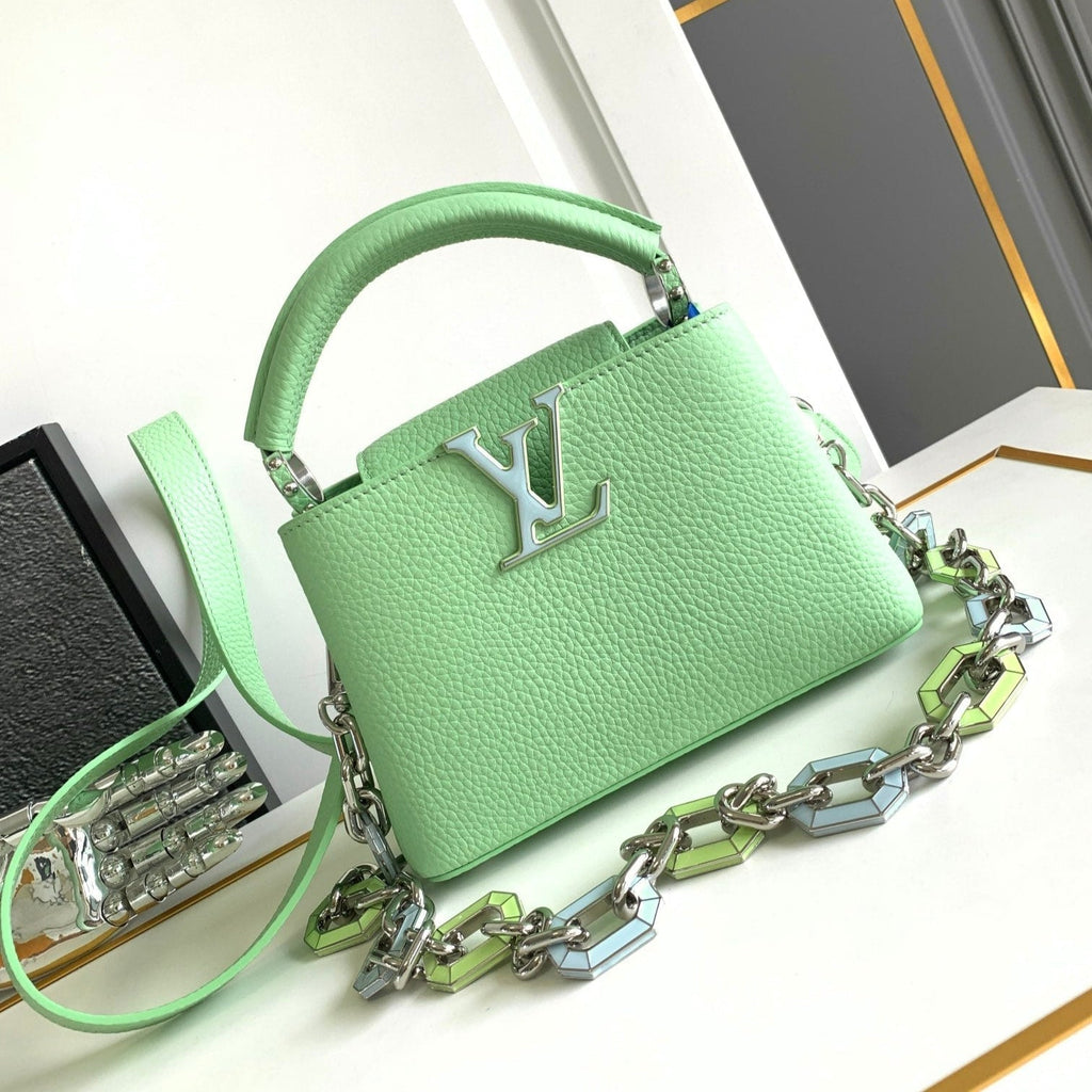 LOUIS VUITTON CAPUCINES MINI 21 IN LIGHT GREEN TAURILLON SILVER HARDWARE