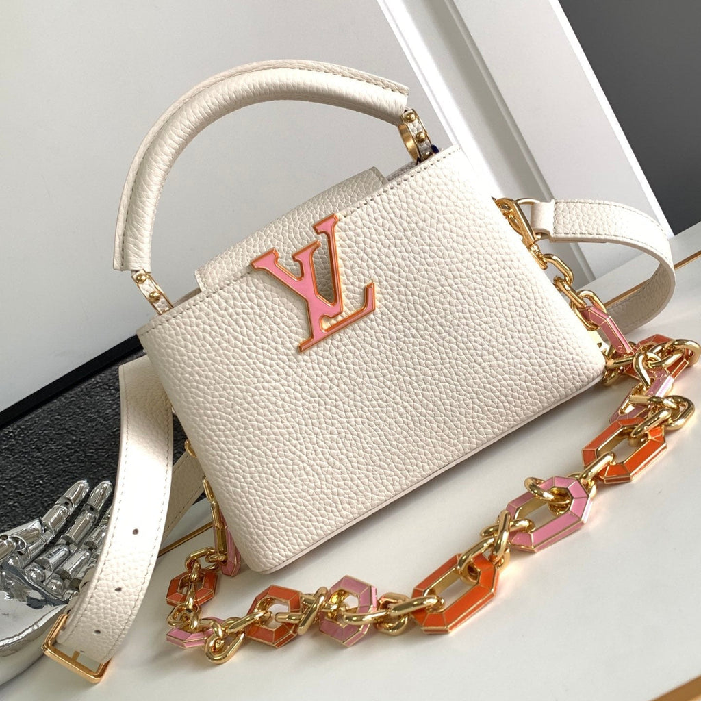 LOUIS VUITTON CAPUCINES MINI 21 IN PEARL WHITE TAURILLON GOLD HARDWARE