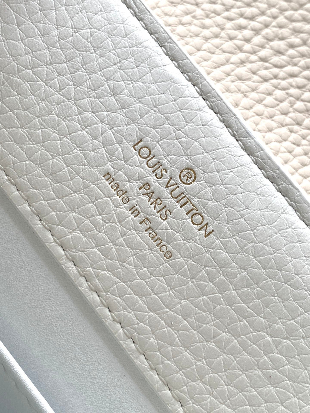 LOUIS VUITTON CAPUCINES BB 27 IN WHITE MIX PINK AND BEIGE TAURILLON GOLD HARDWARE