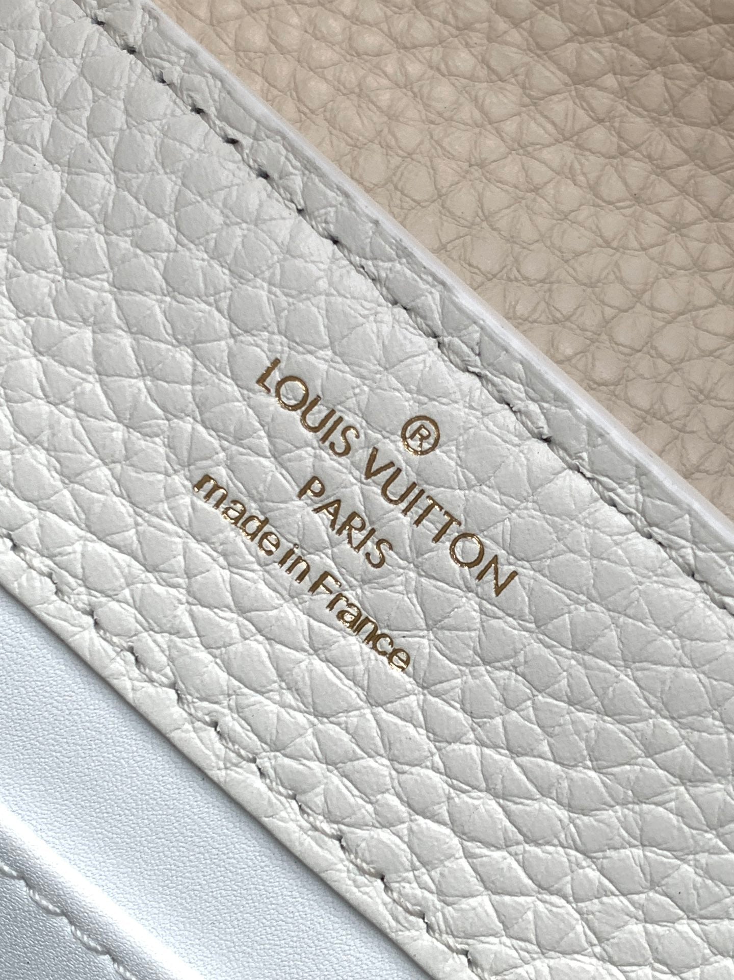 LOUIS VUITTON CAPUCINES MINI 21 IN WHITE MIX PINK AND BEIGE TAURILLON GOLD HARDWARE