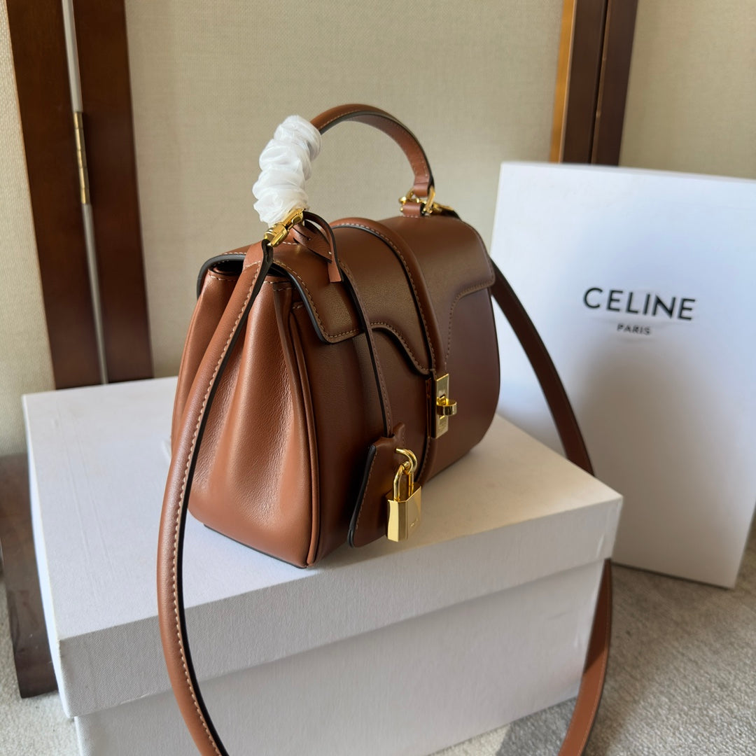 CELINE CLASSIQUE BAG 17 IN NUTMEG BROWN CALFSKIN GOLD HARDWARE