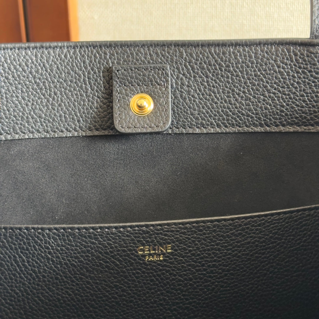 CELINE SMALL CABAS ANAÏS CUIR TRIOMPHE 28 IN BLACK GRAINED CALFSKIN