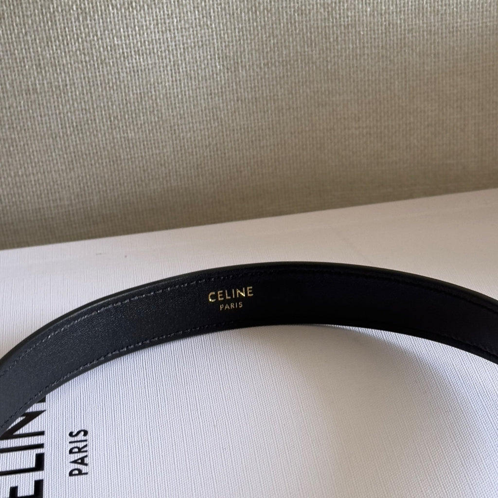 CELINE TEEN GARANCE BAG 18 IN BLACK PATENT CALFSKIN