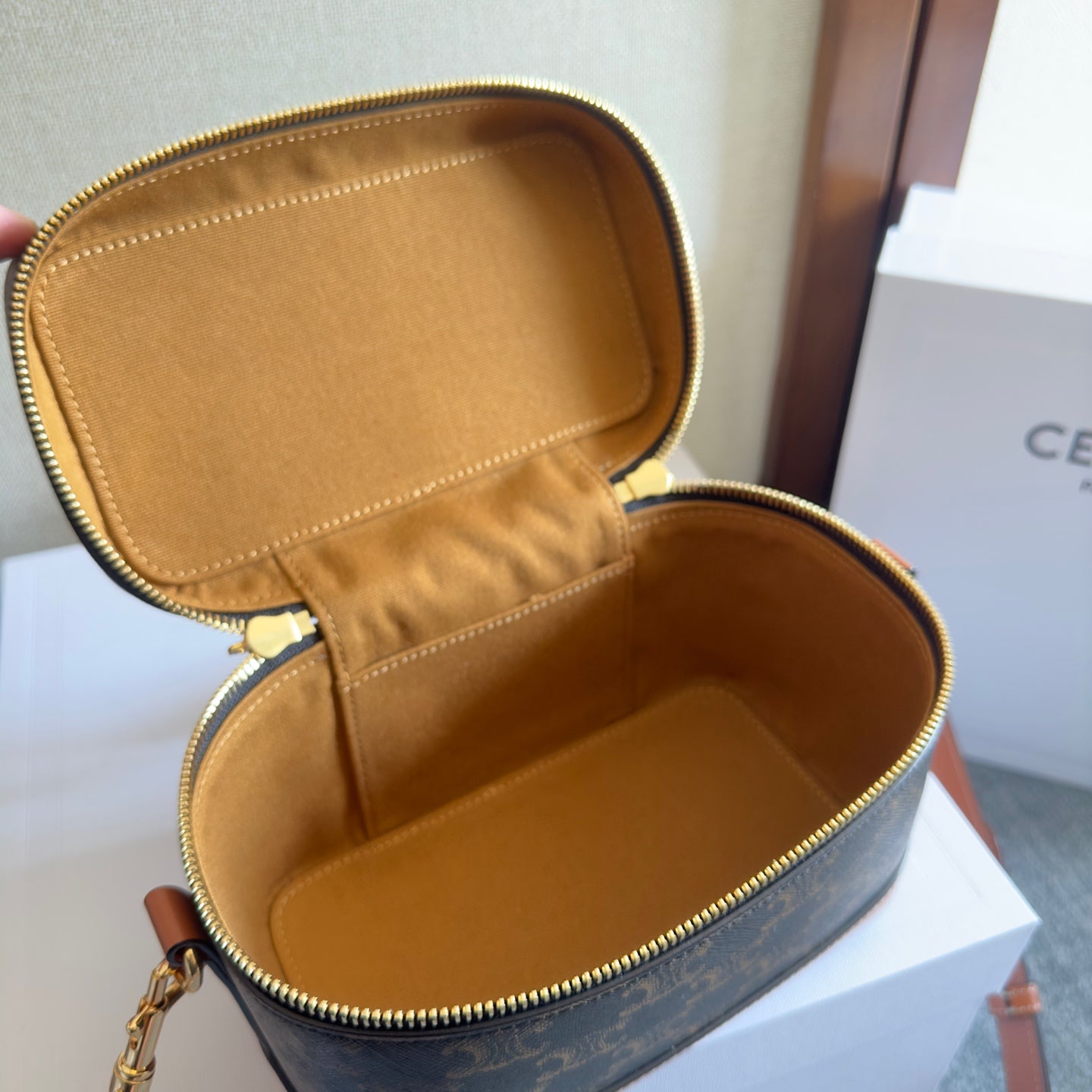 CELINE VANITY 18 IN BLACK TRIOMPHE CANVAS AND BROWN CALFSKIN GOLD HARDWARE