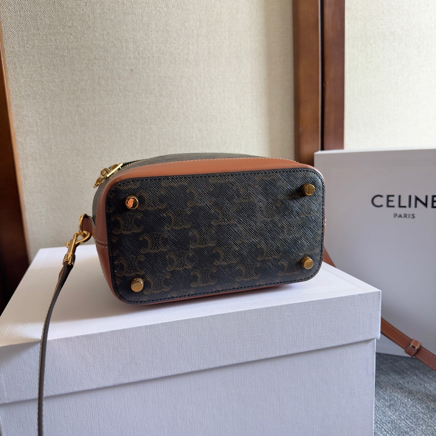 CELINE VANITY 18 IN BLACK TRIOMPHE CANVAS AND BROWN CALFSKIN GOLD HARDWARE