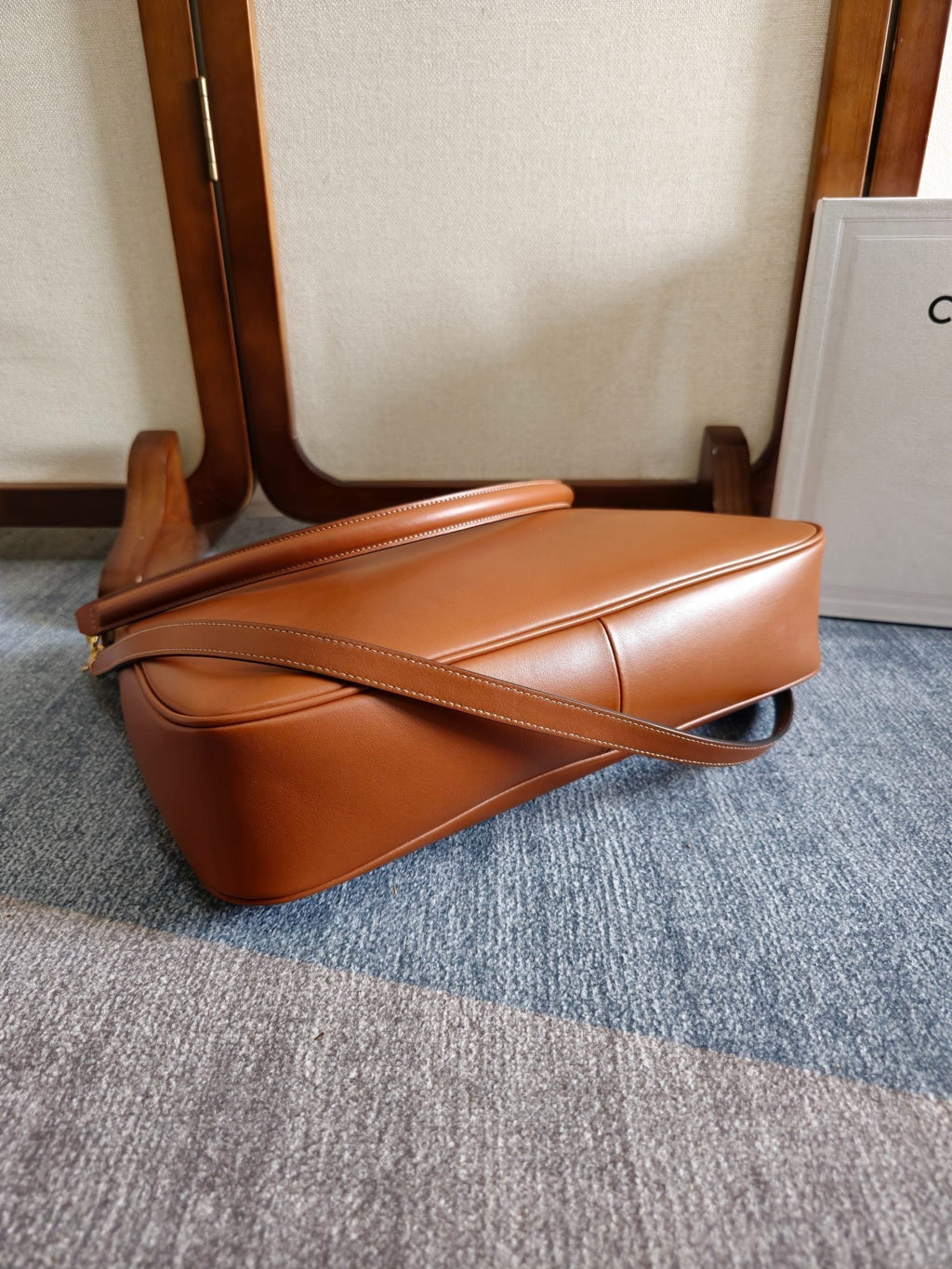 CELINE MEDIUM CAMILLE 16 SOFT BAG 36 BURNT SIENNA IN SMOOTH CALFSKIN