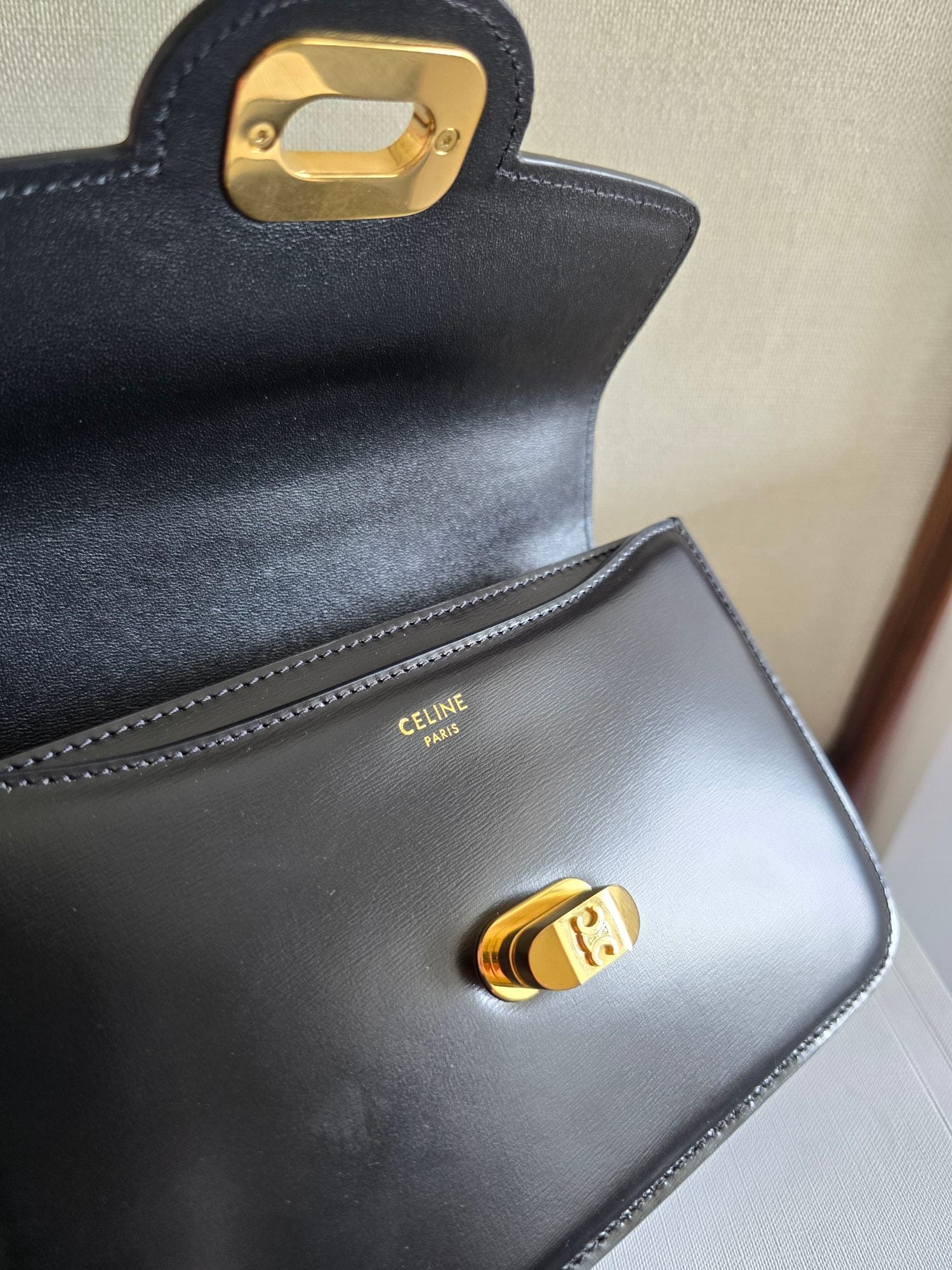 CELINE JOSEPHINE BAG 18.5 IN BLACK PATENT CALFSKIN
