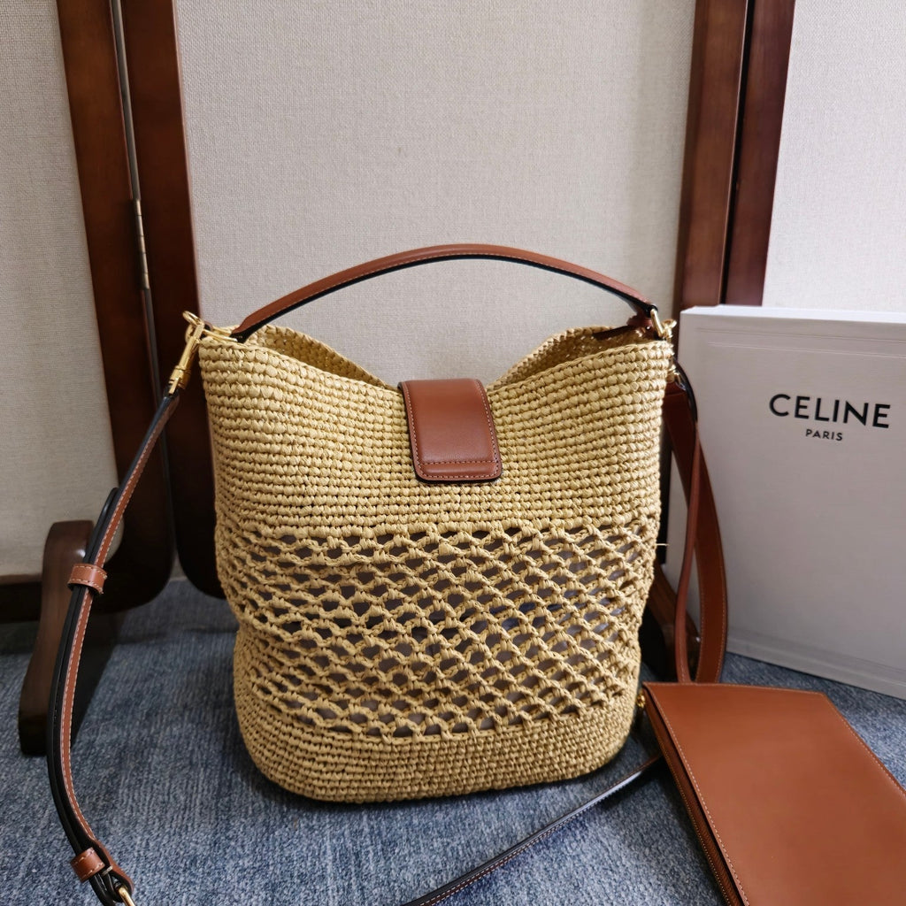 CELINE SMALL LOUISE BUCKET 25 IN BEIGE RAFFIA AND CALFSKIN